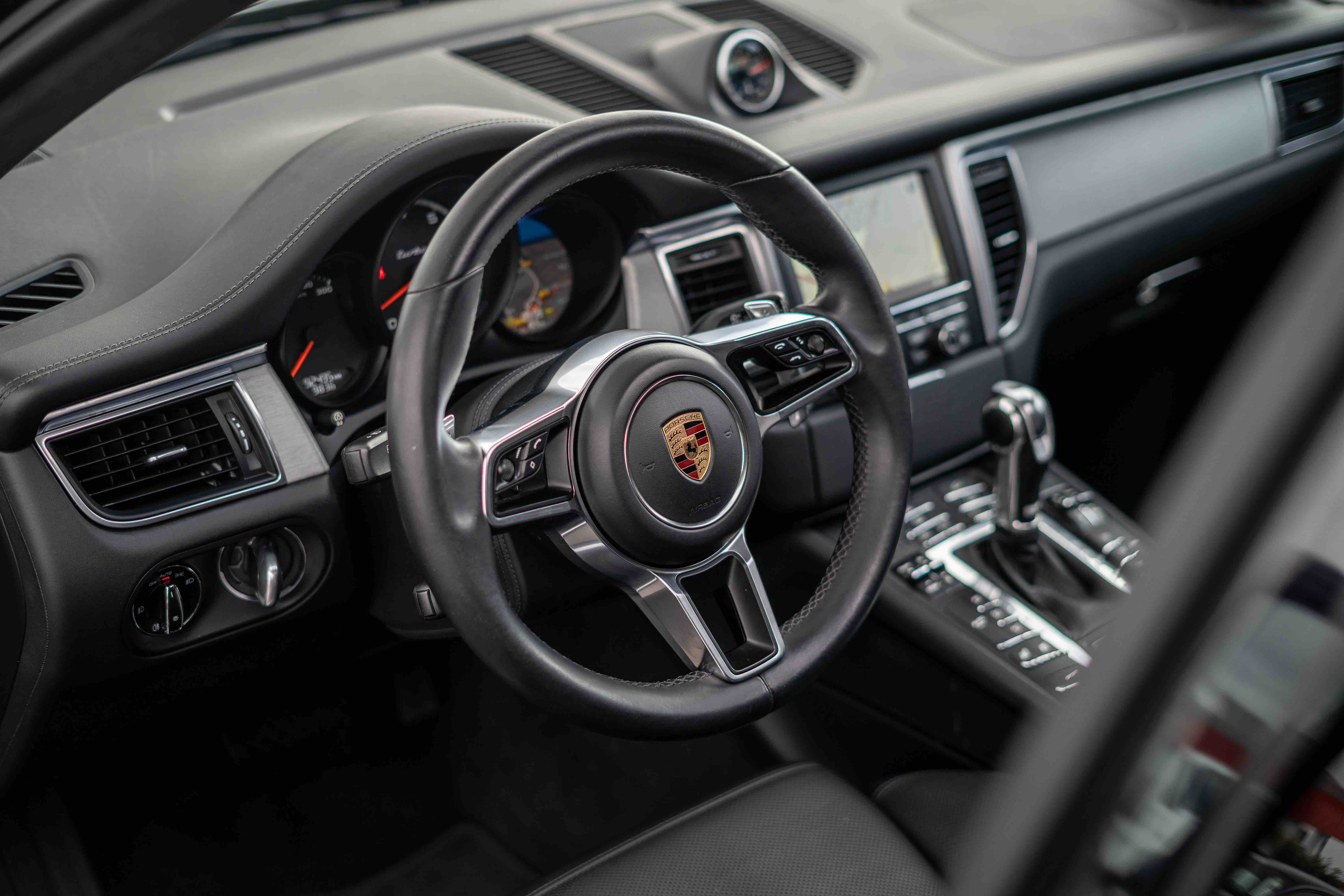 PORSCHE MACAN 3.6 V6 TURBO