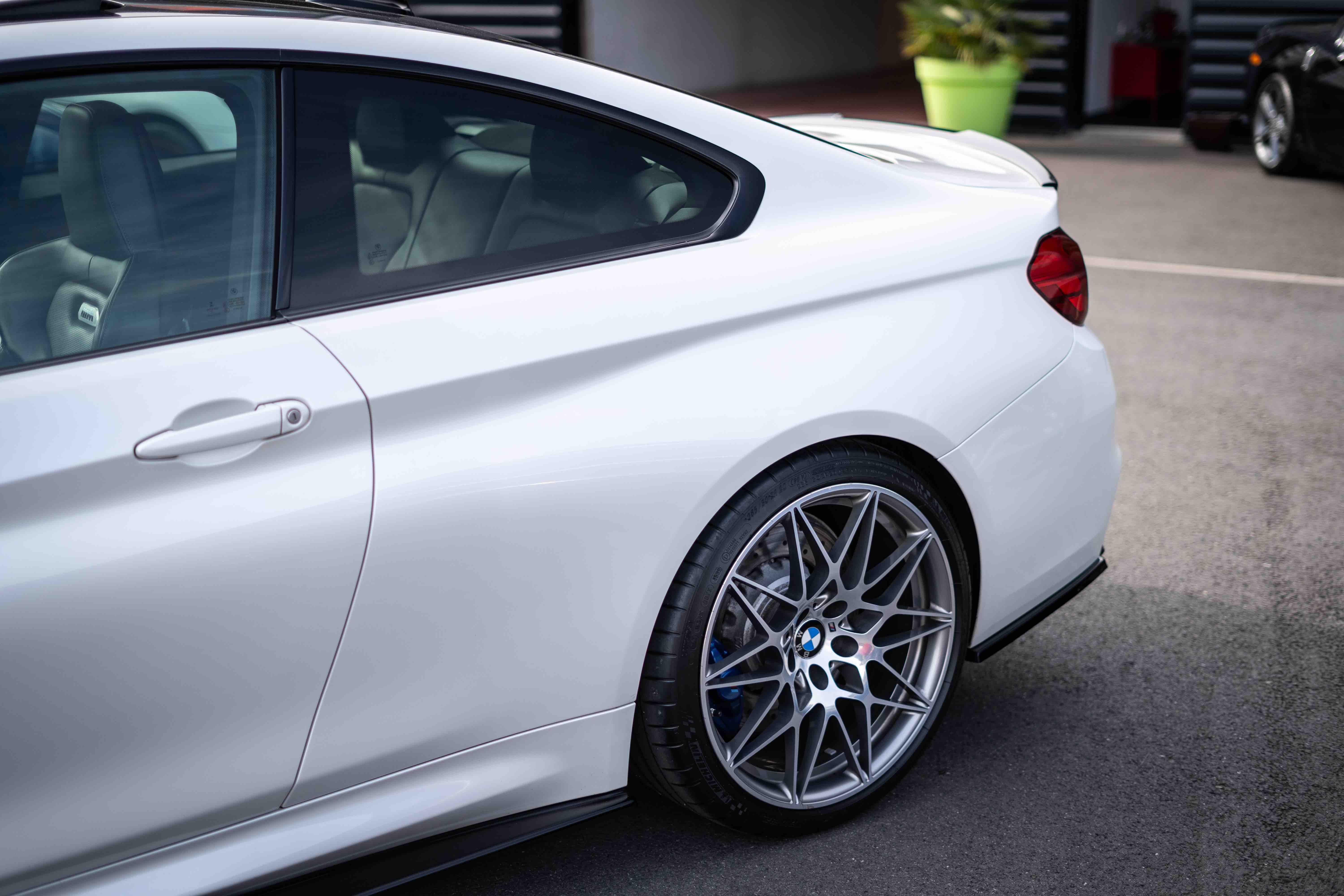 BMW SERIE 4 (F82) M4 450ch PACK COMPETITION DKG7