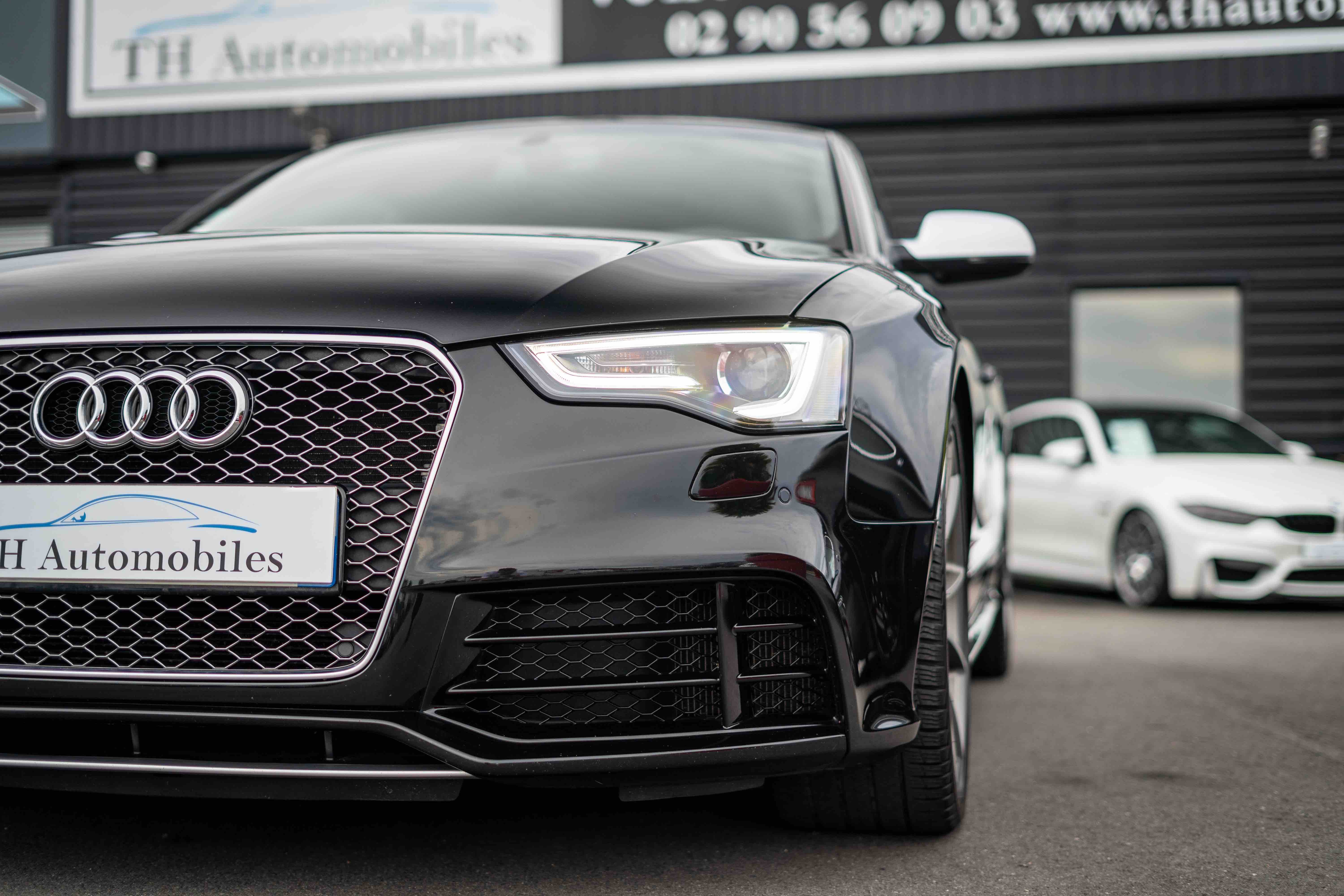 AUDI RS5 (2) 4.2 V8 FSI 450ch