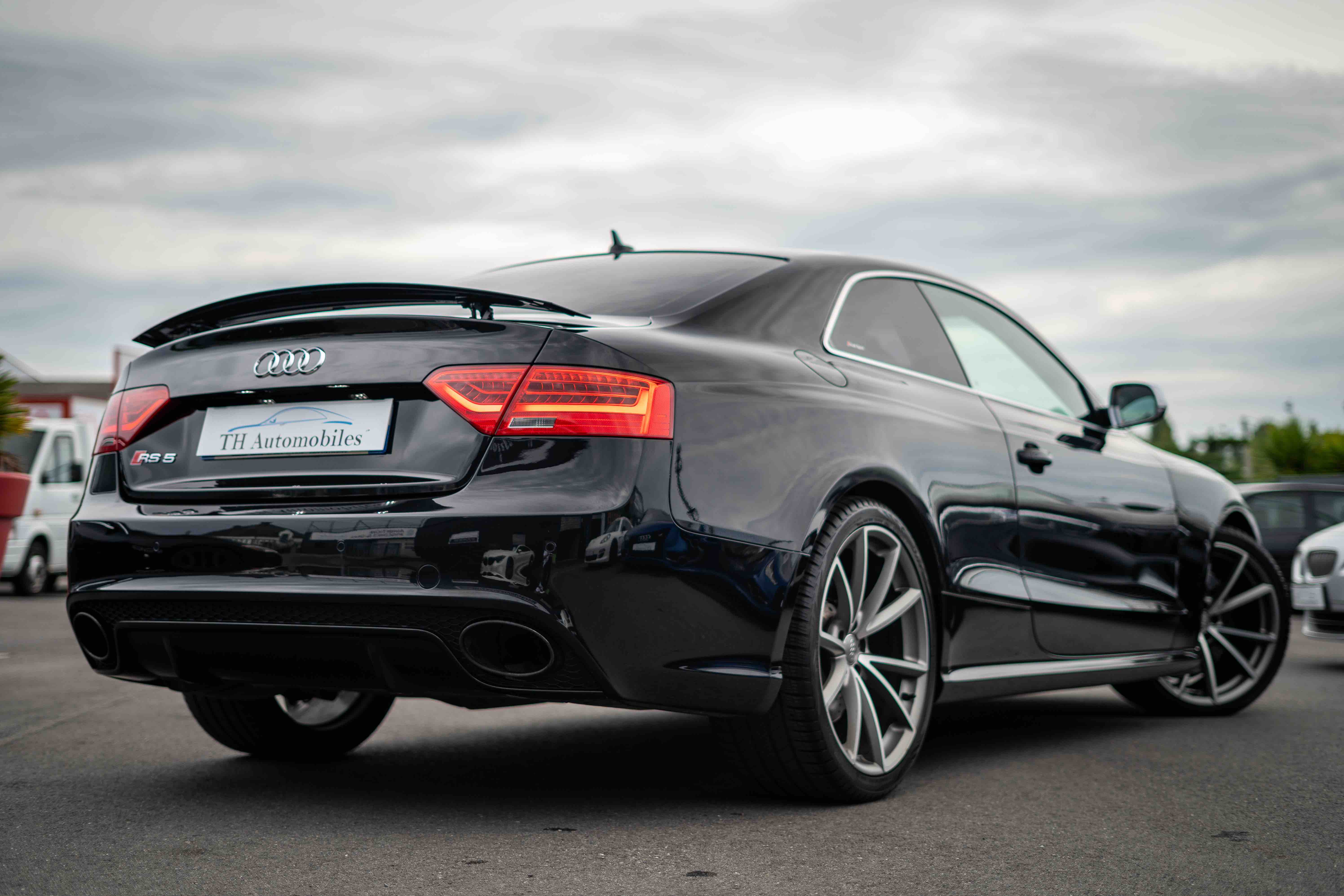 AUDI RS5 (2) 4.2 V8 FSI 450ch