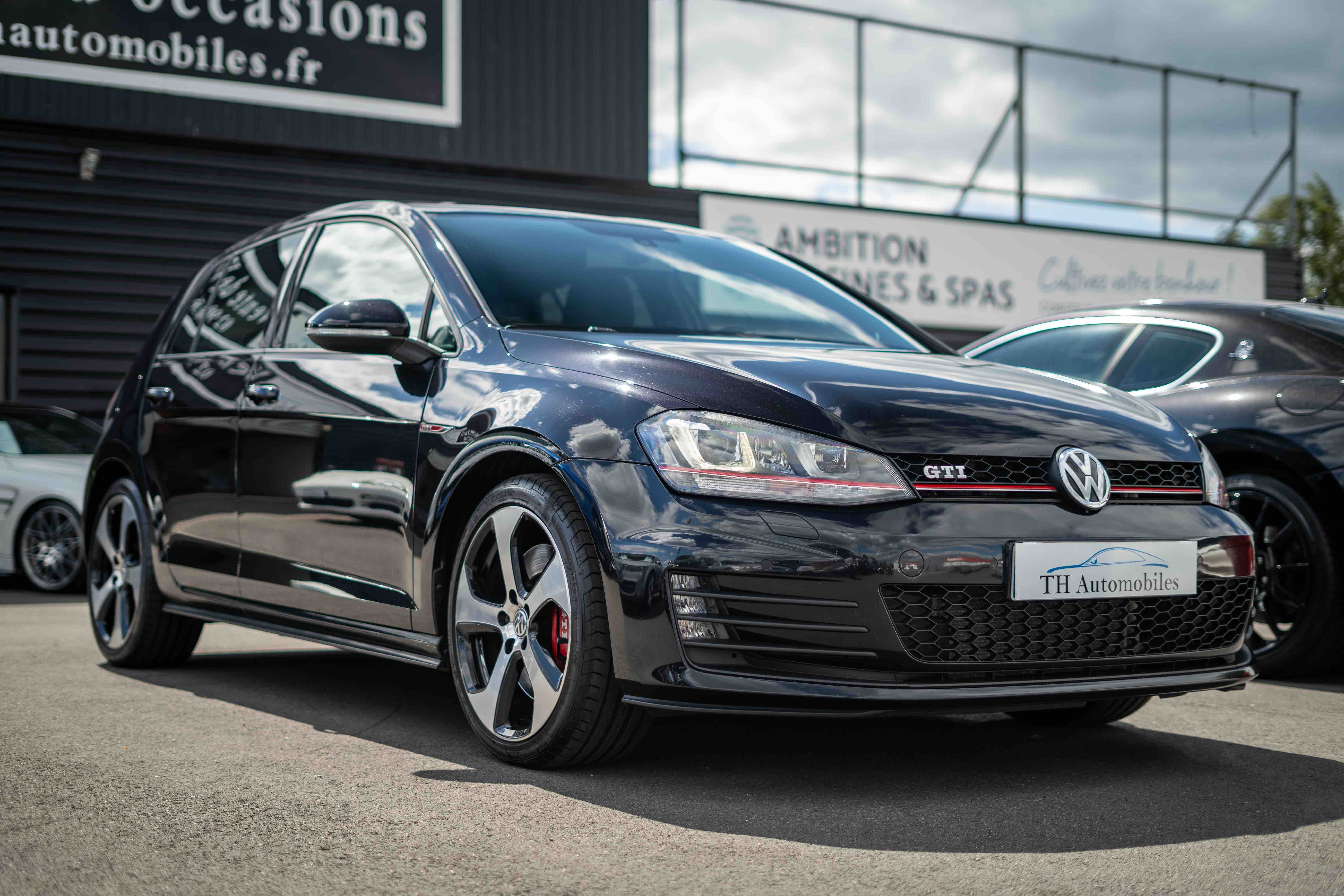 VOLKSWAGEN GOLF VII 2.0 TSI 230ch BLUEMOTION TECHNOLOGY GTI PERFORMANCE 5P