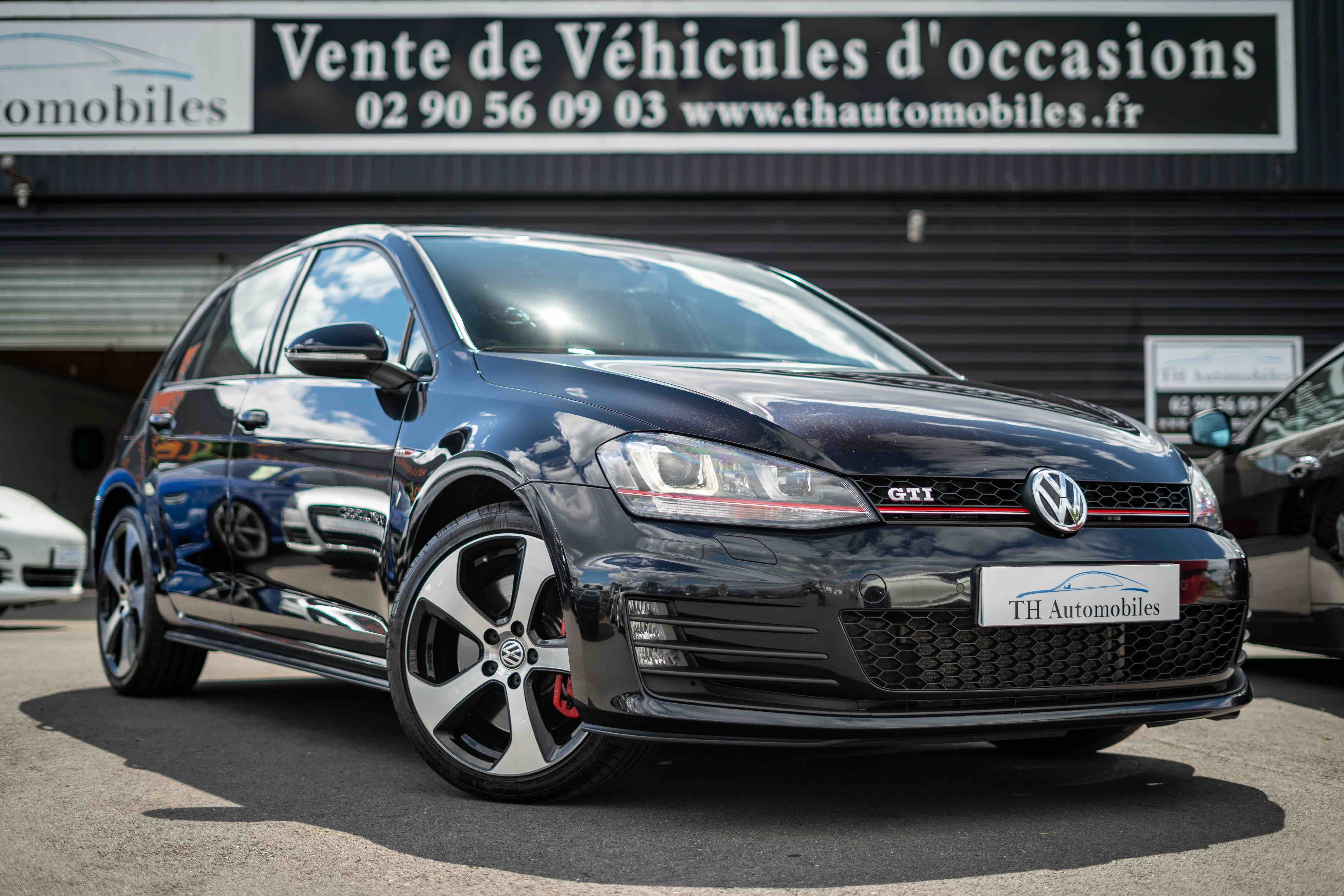 VOLKSWAGEN GOLF VII 2.0 TSI 230ch BLUEMOTION TECHNOLOGY GTI PERFORMANCE 5P