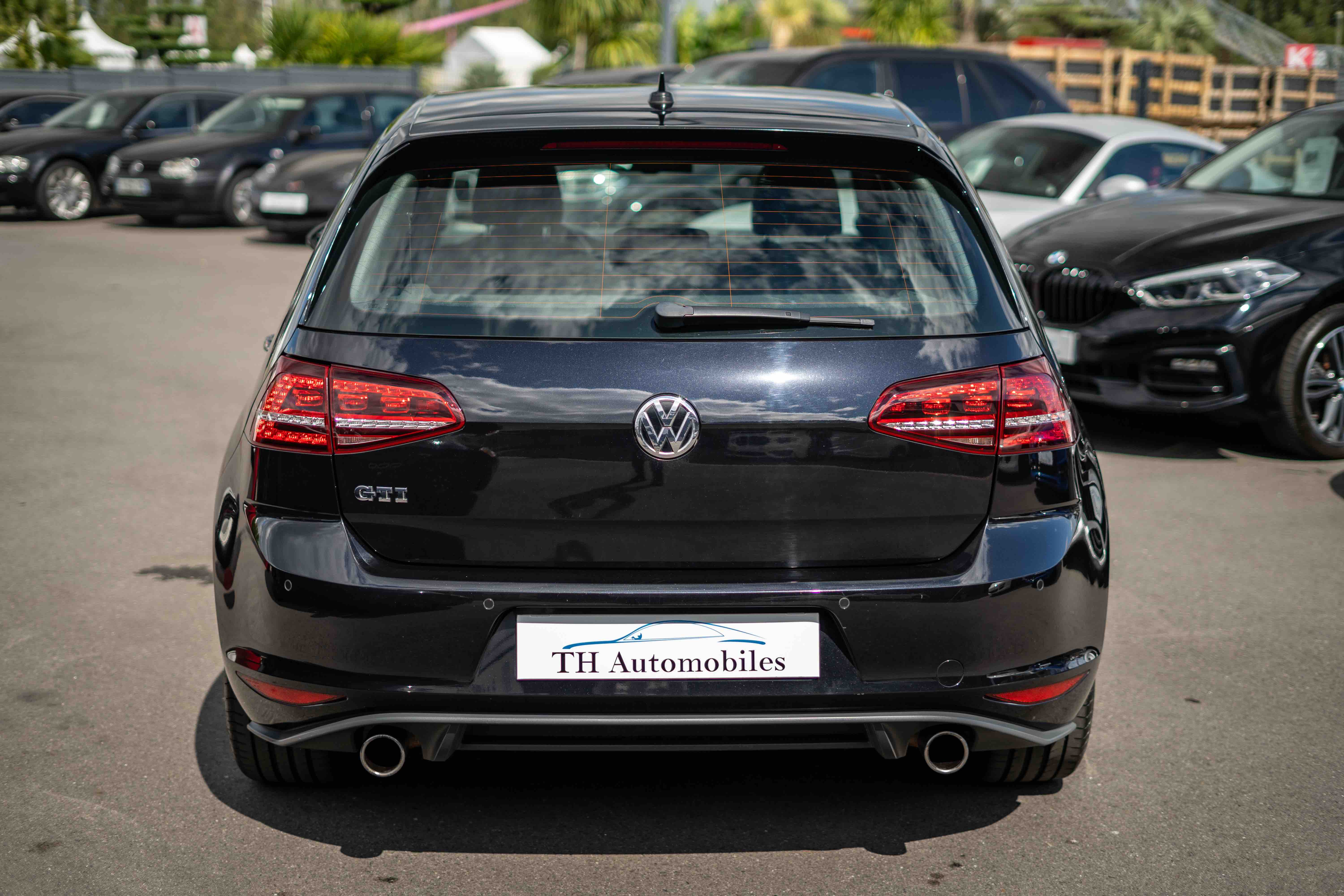 VOLKSWAGEN GOLF VII 2.0 TSI 230ch BLUEMOTION TECHNOLOGY GTI PERFORMANCE 5P