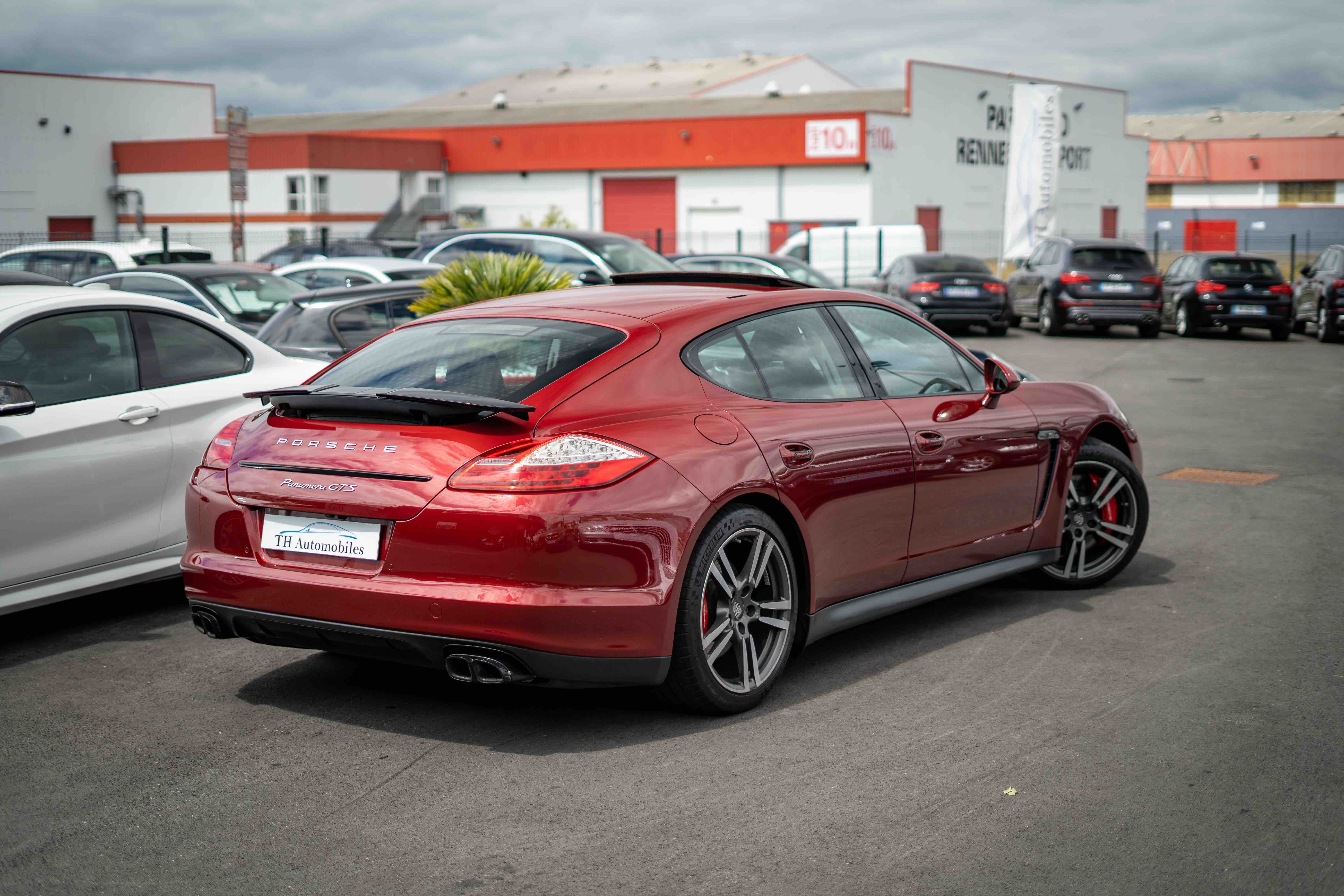 PORSCHE PANAMERA 4.8 V8 430 GTS