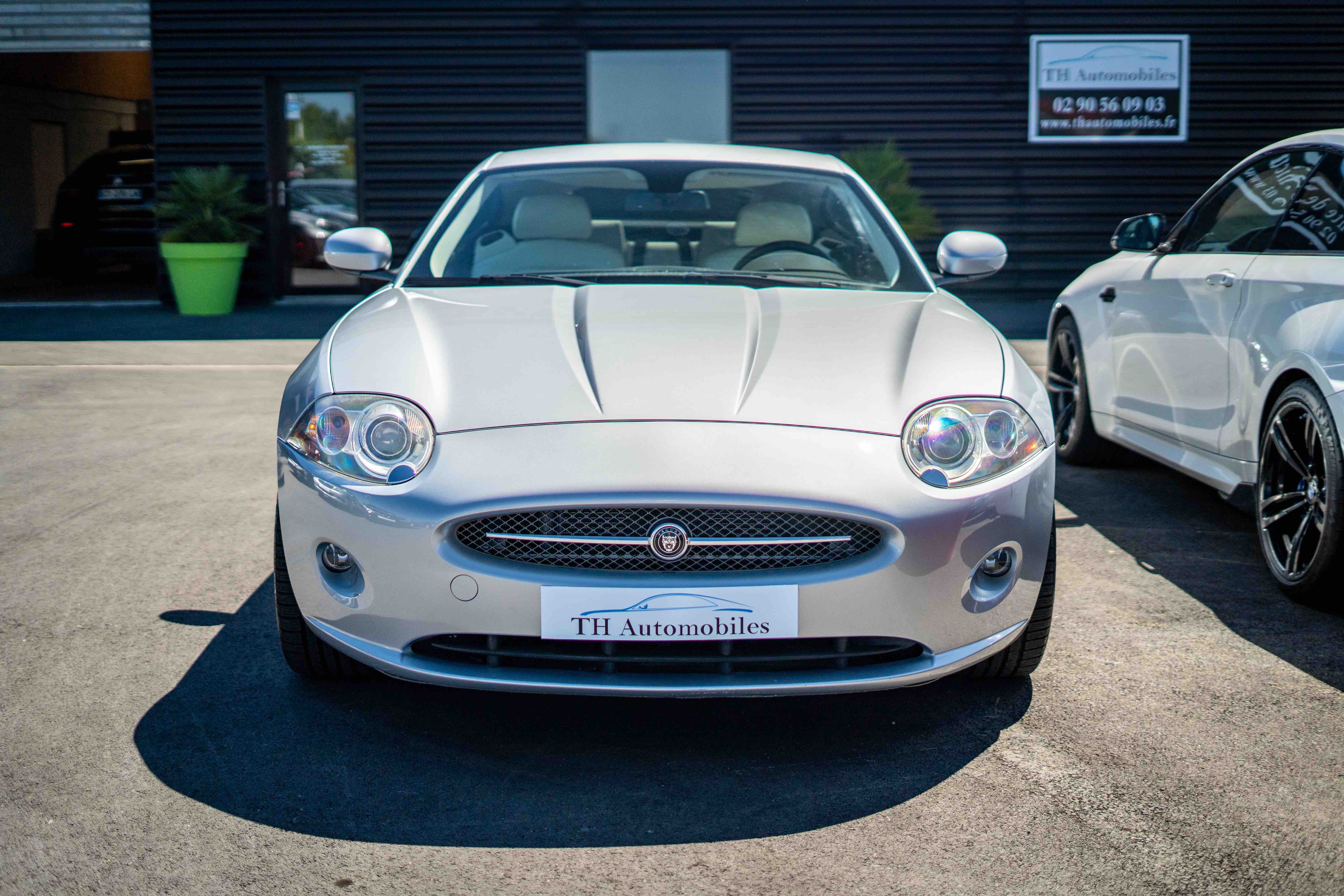 JAGUAR XK COUPE 4.2 V8