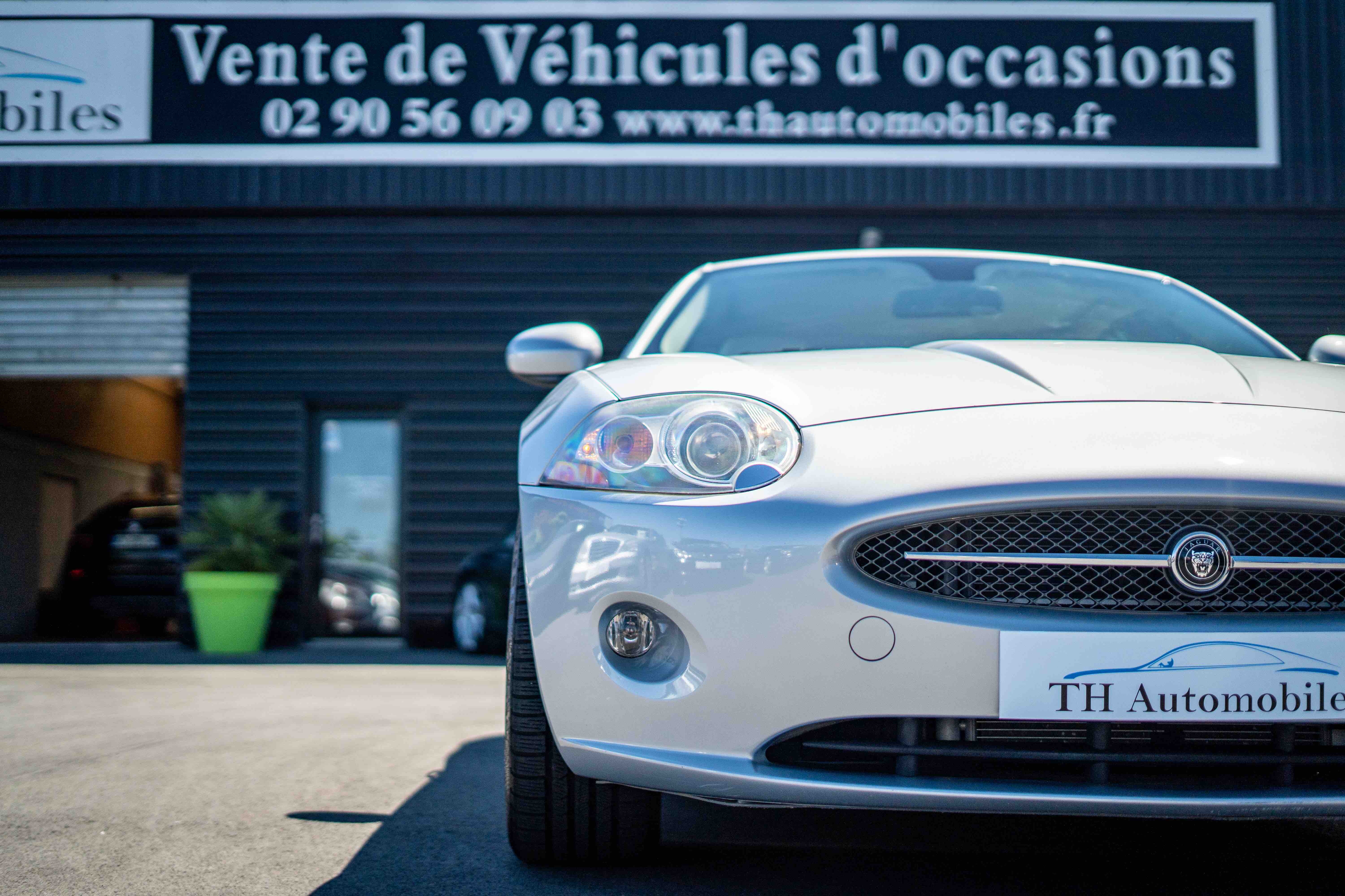 JAGUAR XK COUPE 4.2 V8