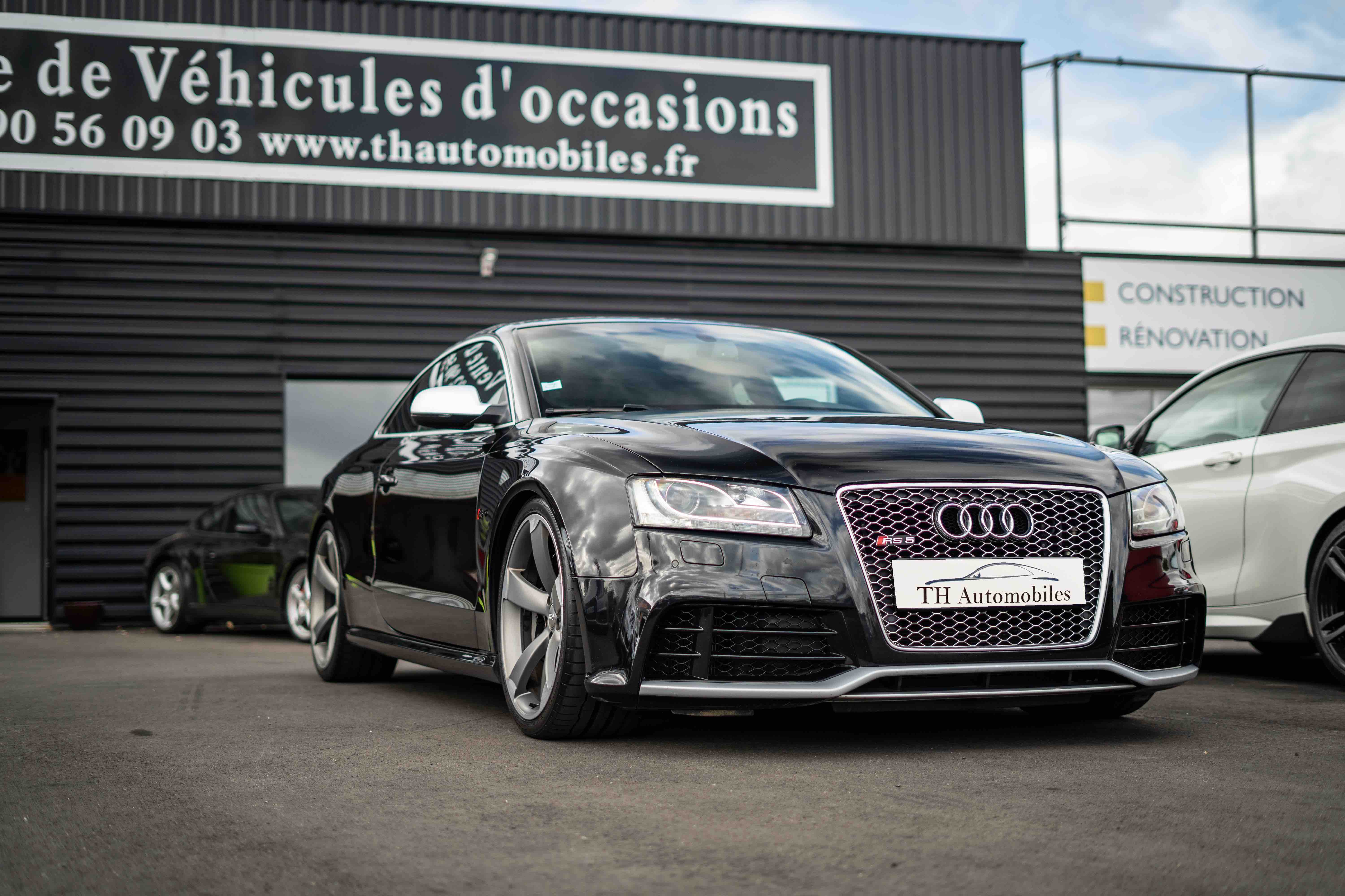 AUDI RS5 (2) 4.2 V8 