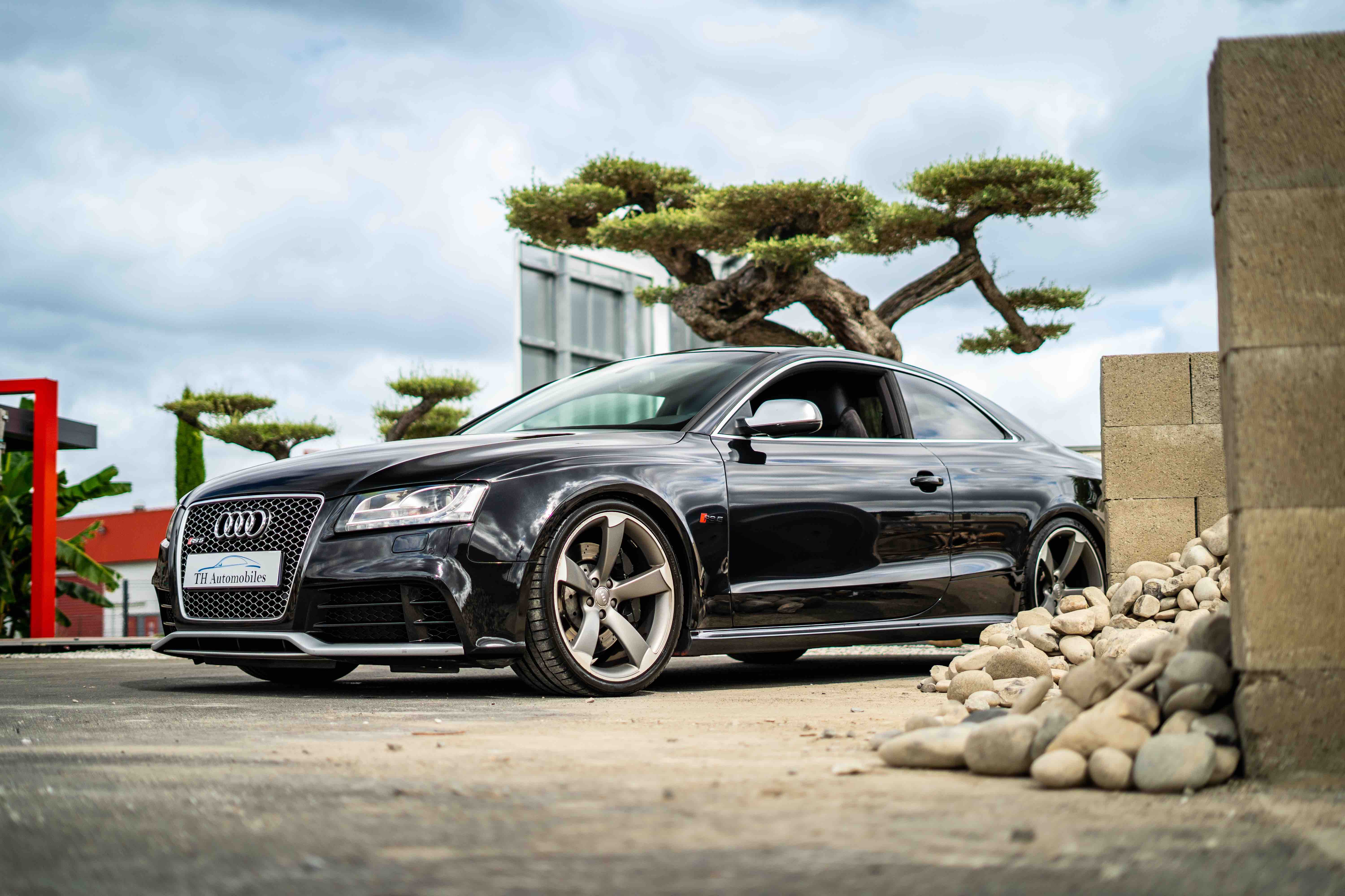 AUDI RS5 (2) 4.2 V8 