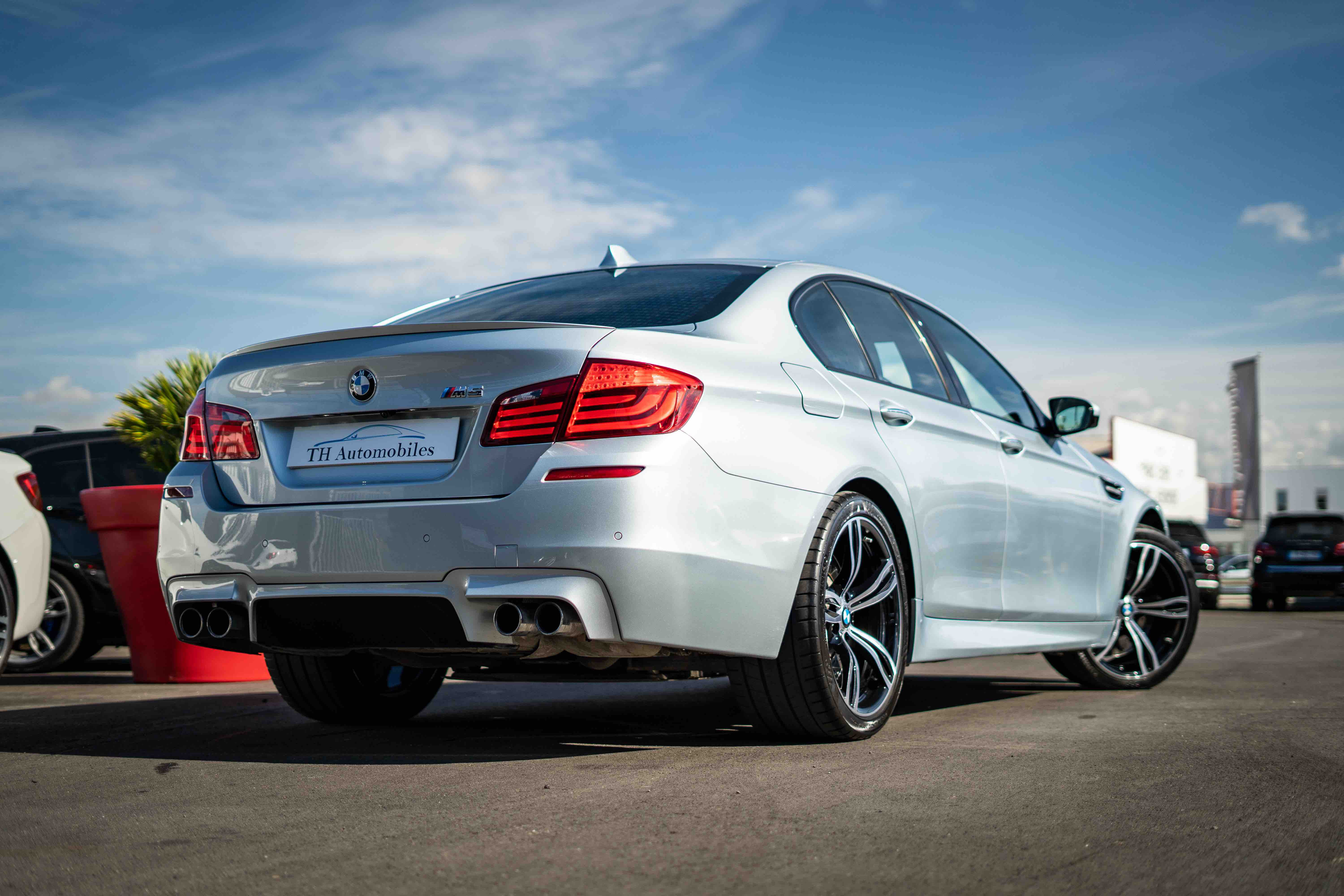 BMW SERIE 5 (F10) M5 4.4 V8 BITURBO 560 ch