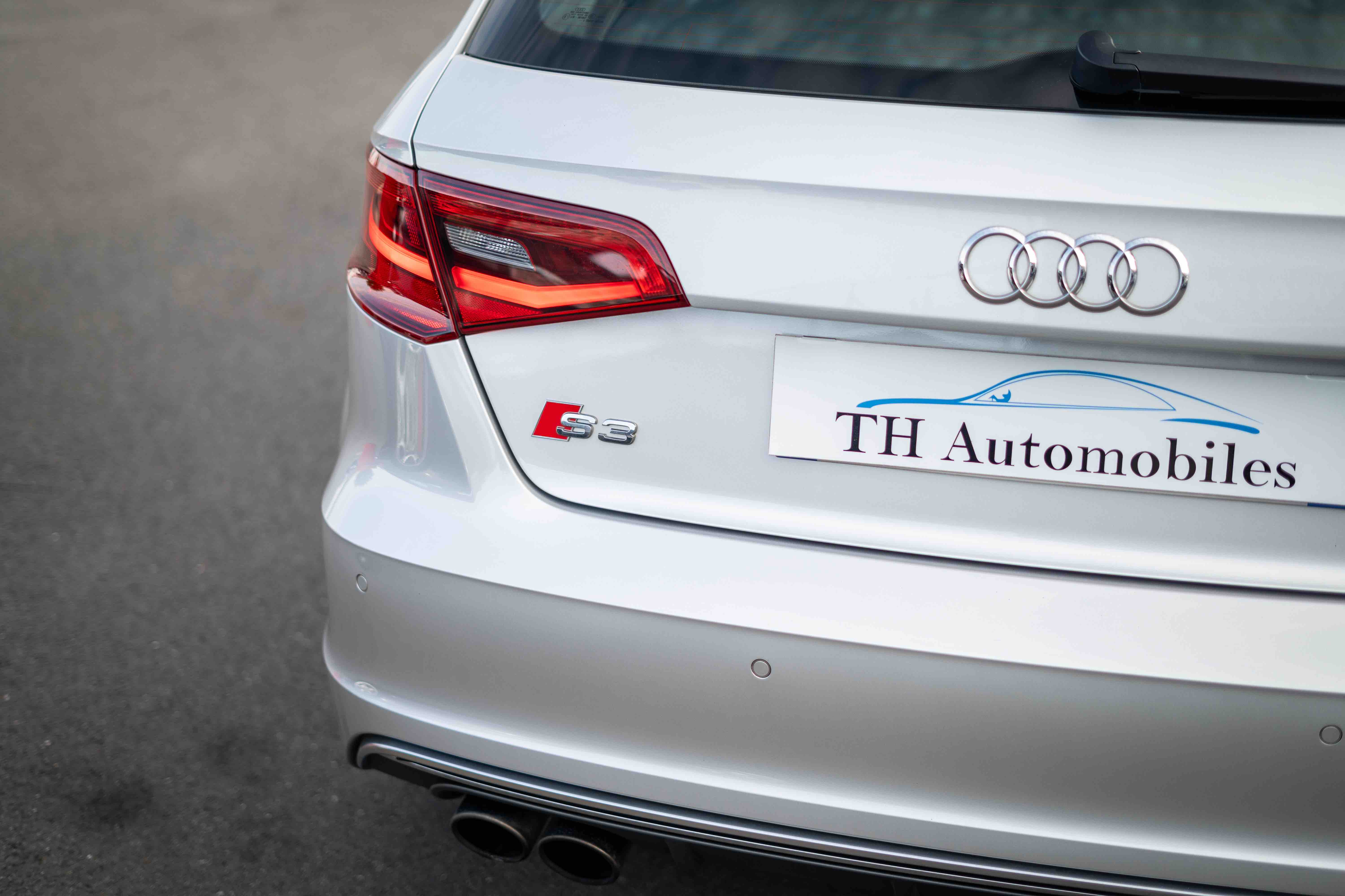 AUDI S3 SPORTBACK 2.0 TFSI 300ch QUATTRO