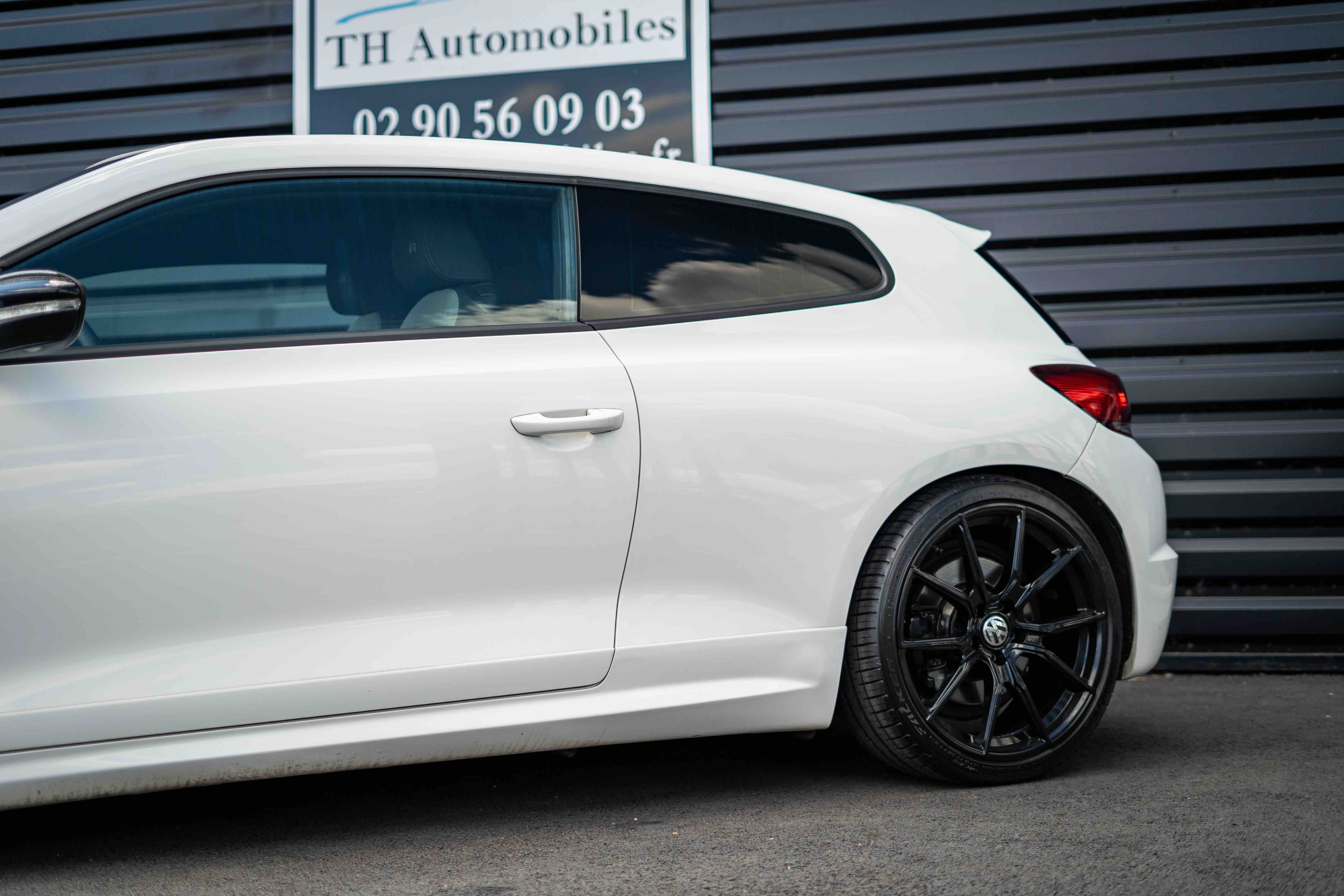 VOLKSWAGEN SCIROCCO II R 2.0 TSI 265 DSG6