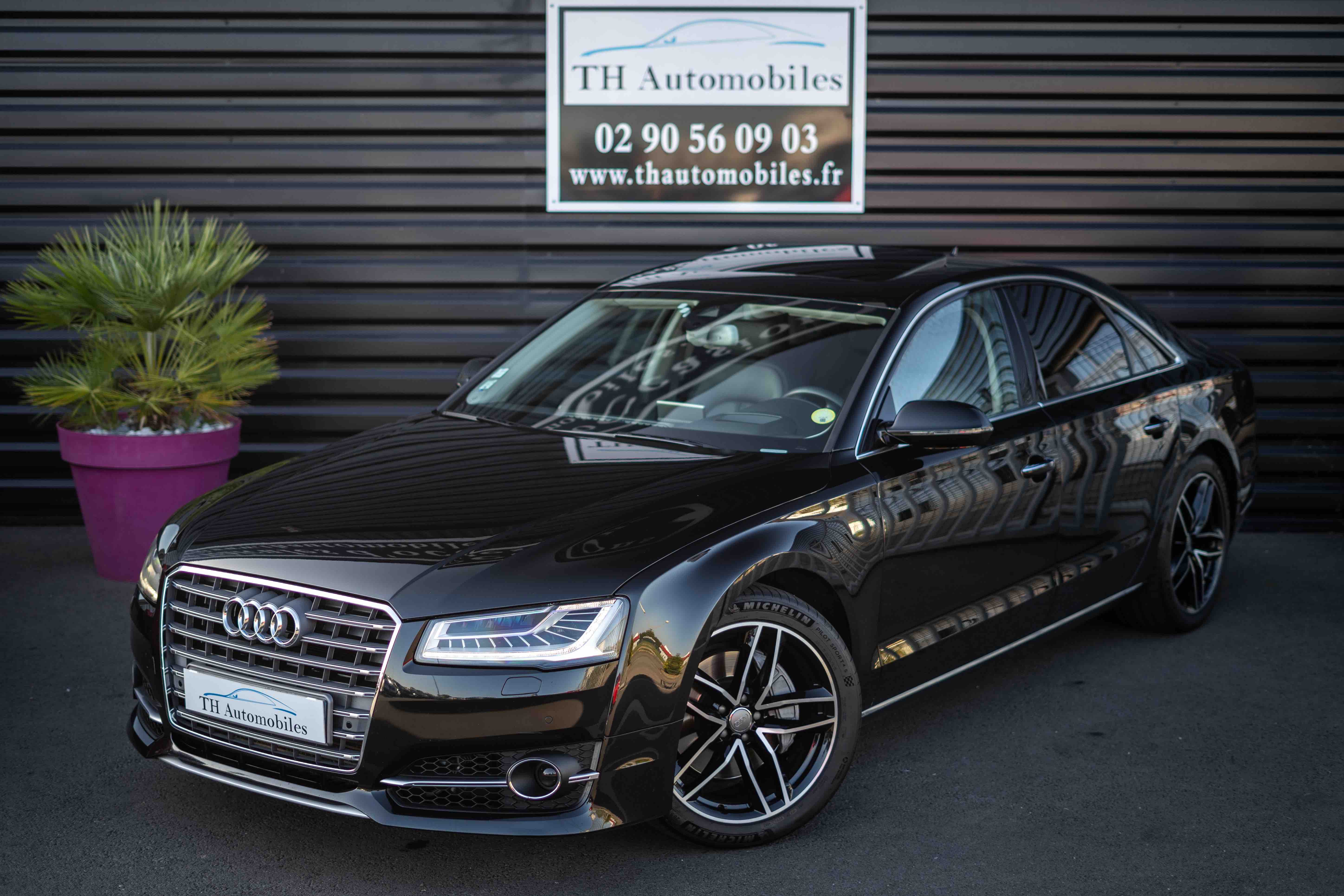 AUDI A8 III (2) V6 3.0 TDI 262ch CLEAN DIESEL AVUS QUATTRO LIMOUSINE TIPTRONIC 8