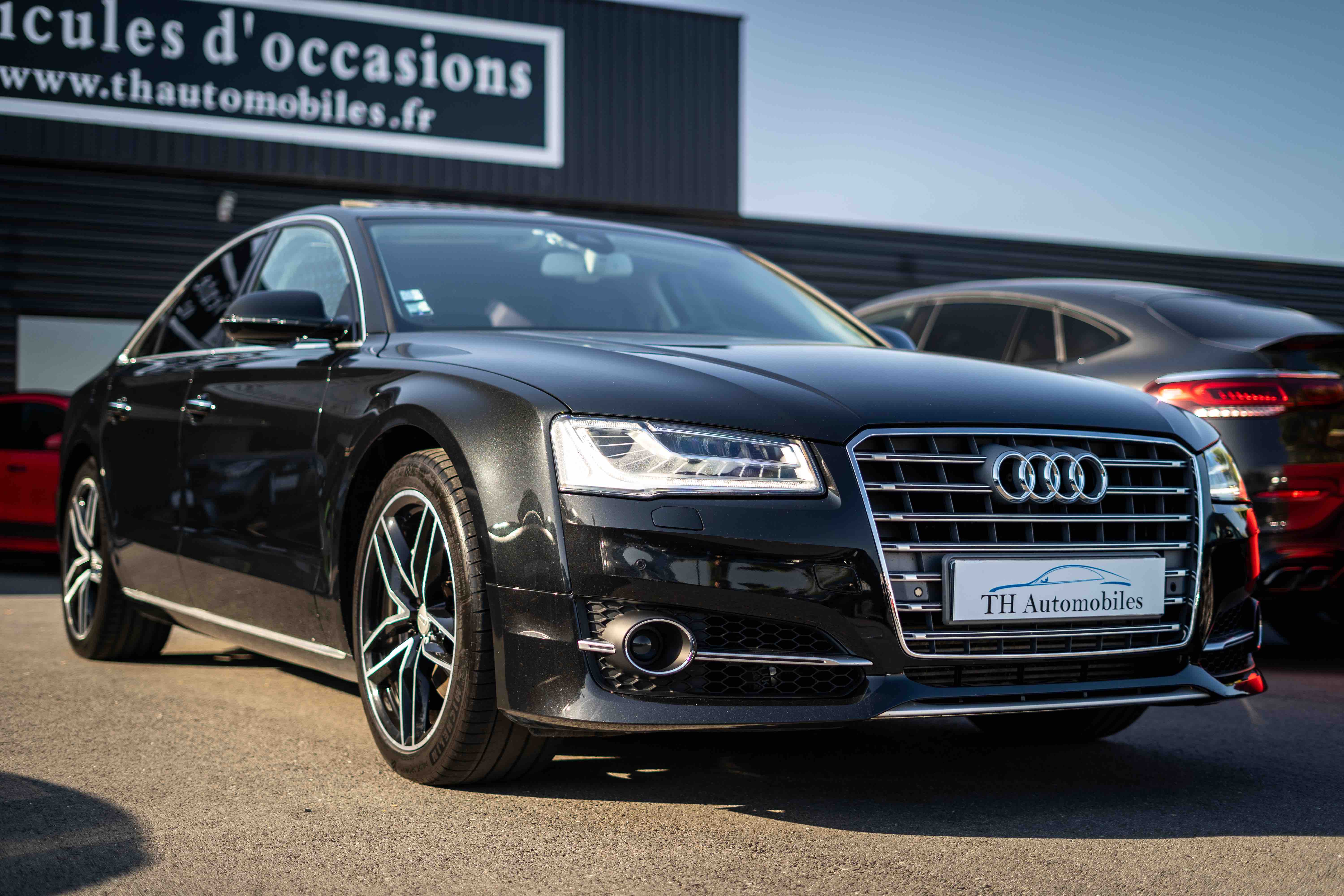 AUDI A8 III (2) V6 3.0 TDI 262ch CLEAN DIESEL AVUS QUATTRO LIMOUSINE TIPTRONIC 8