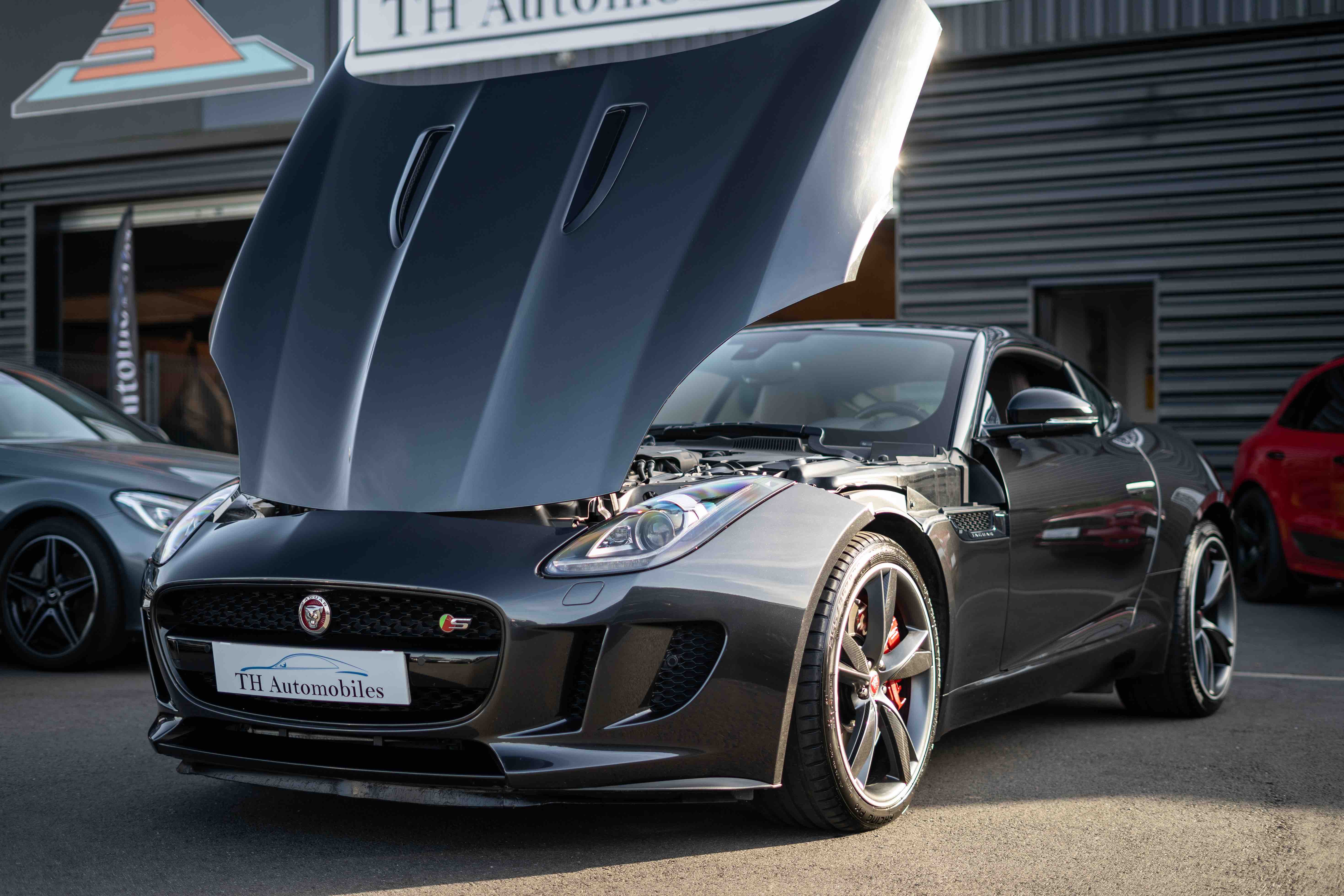 JAGUAR F-TYPE COUPE 3.0 V6 380ch S AWD BVA8