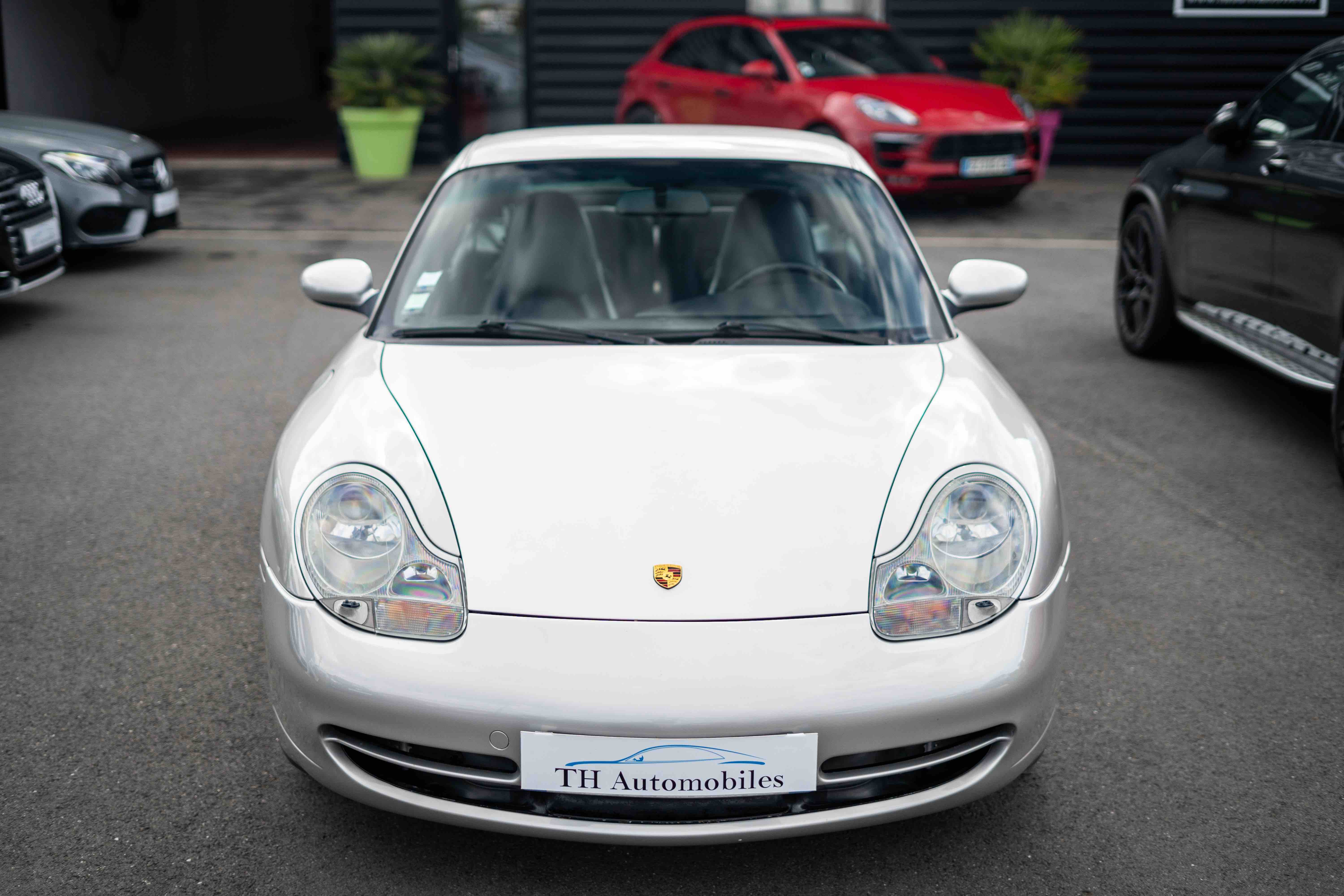 PORSCHE 911 Type 996 3.4 300ch CARRERA