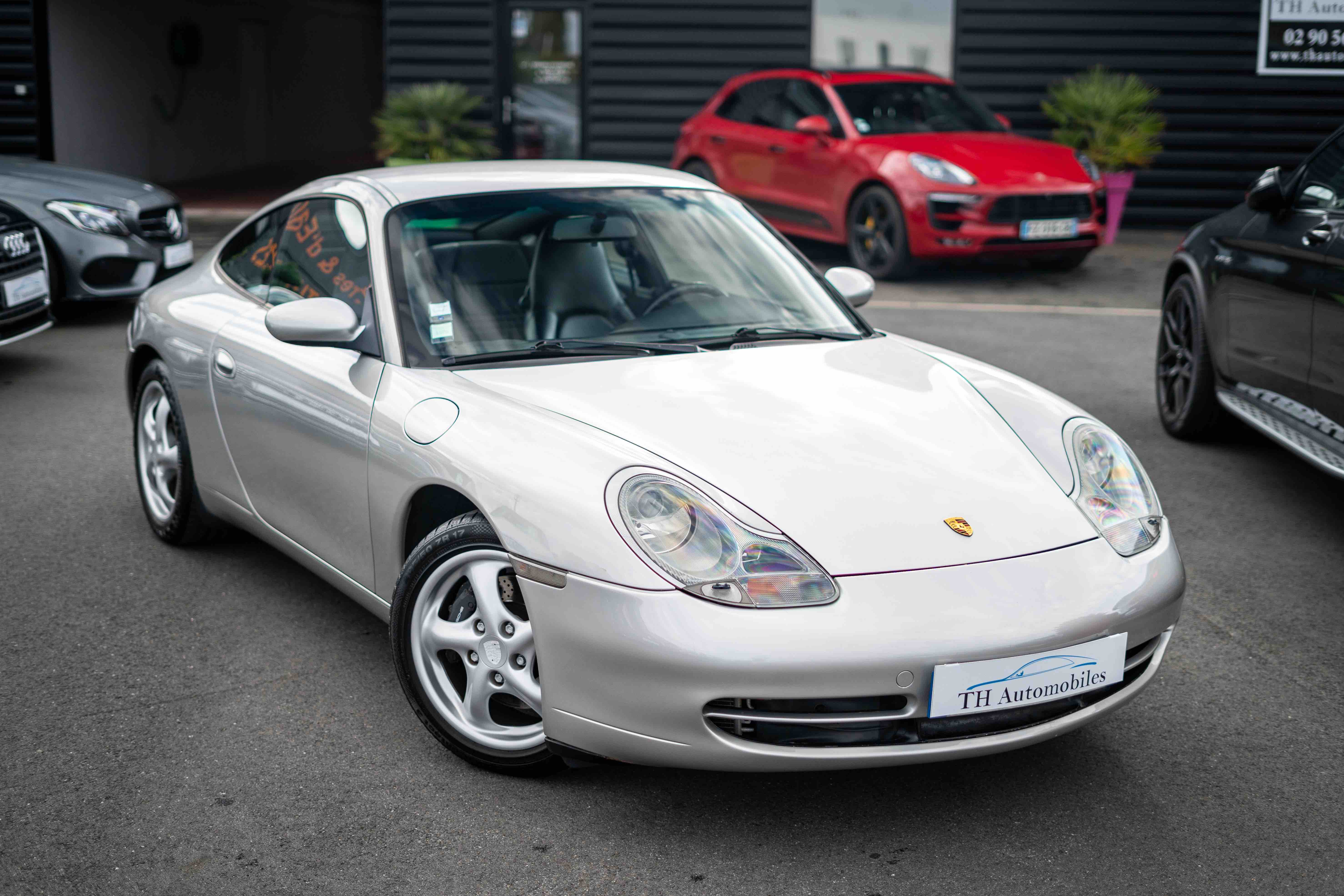 PORSCHE 911 Type 996 3.4 300ch CARRERA