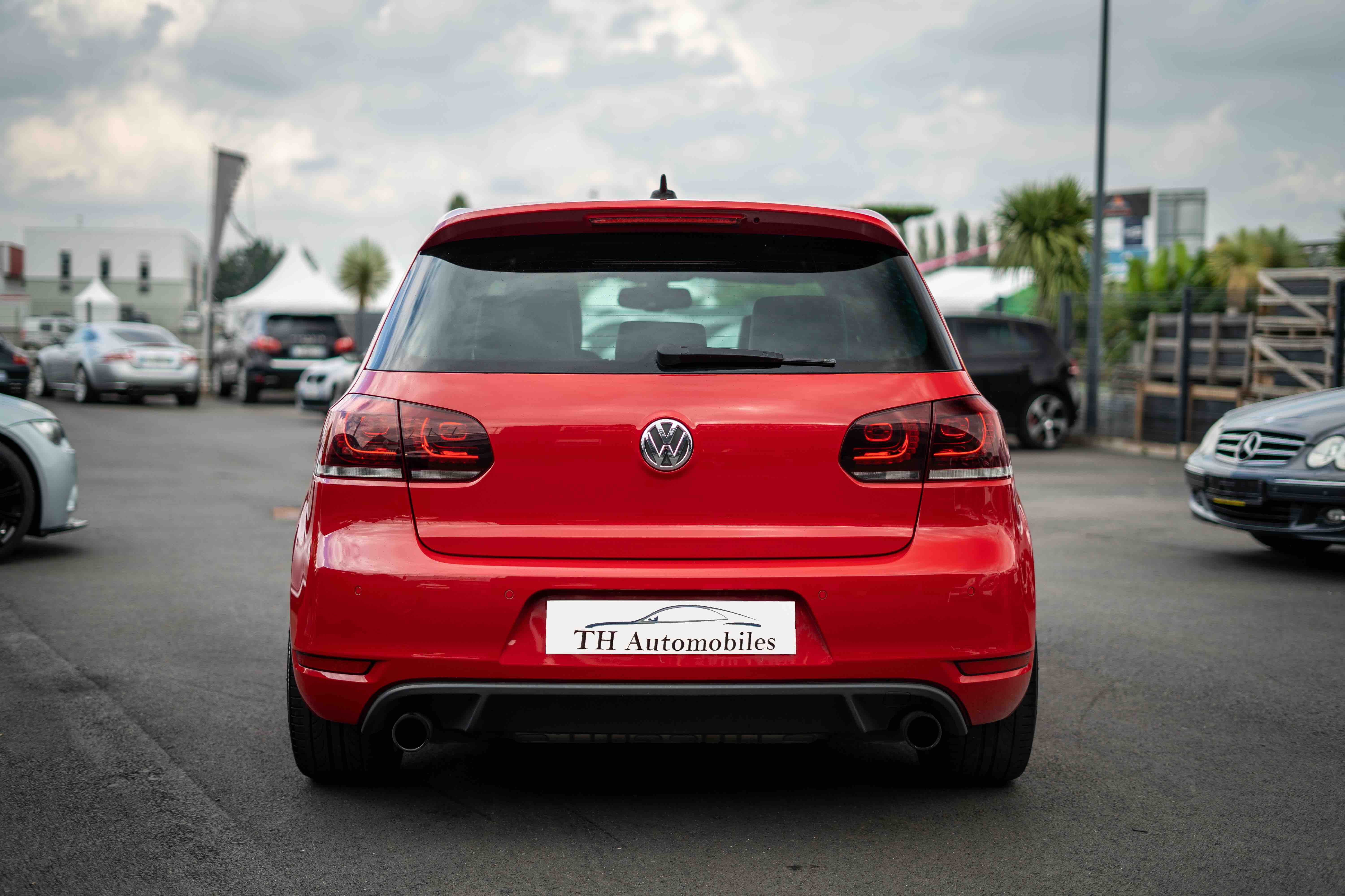 VOLKSWAGEN GOLF VI 2.0 TSI 210 GTI DSG6 Edition ADIDAS / Toit ouvrant