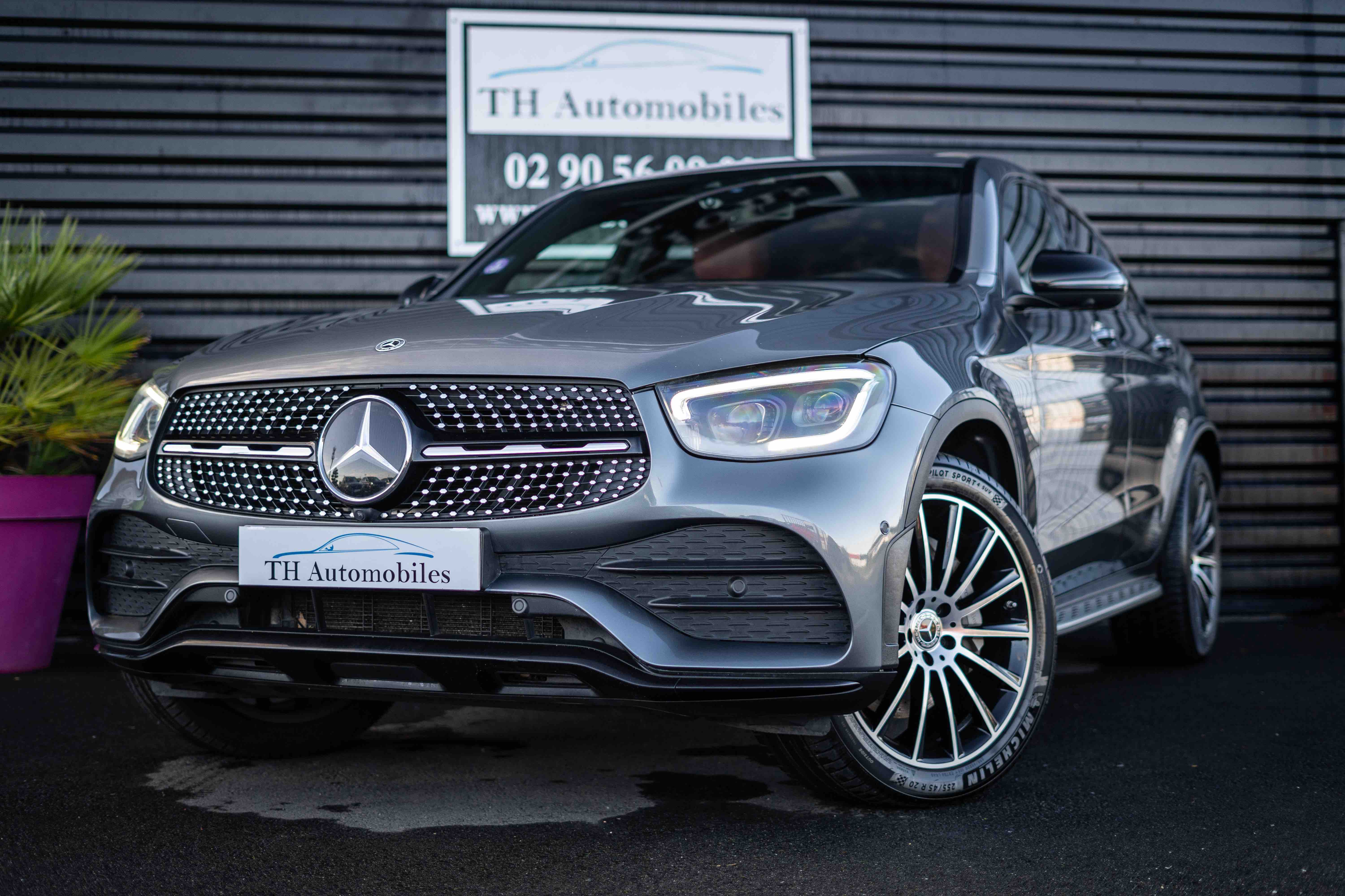 MERCEDES GLC (2) 300 E AMG LINE 4MATIC 9G-TRONIC