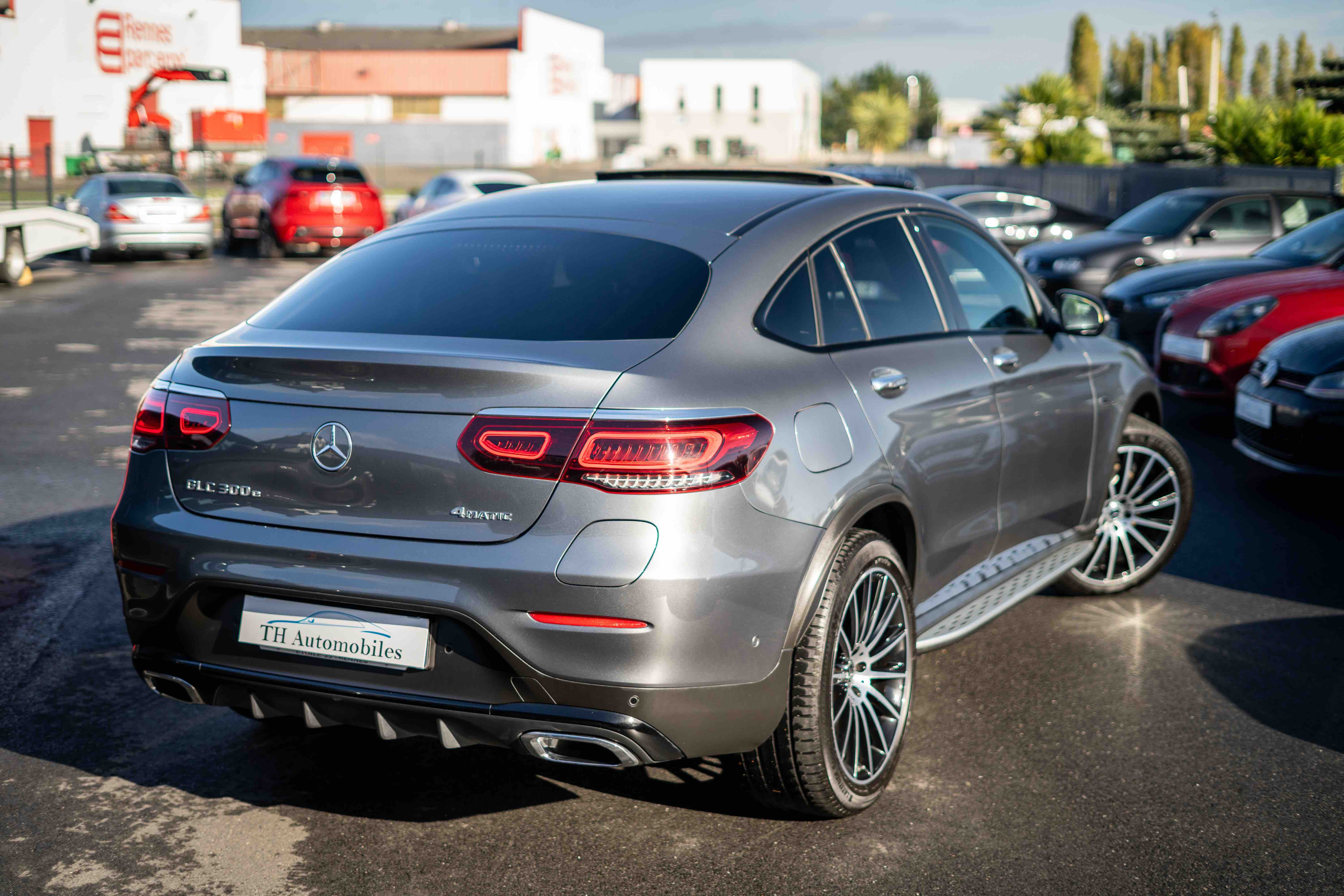 MERCEDES GLC (2) 300 E AMG LINE 4MATIC 9G-TRONIC