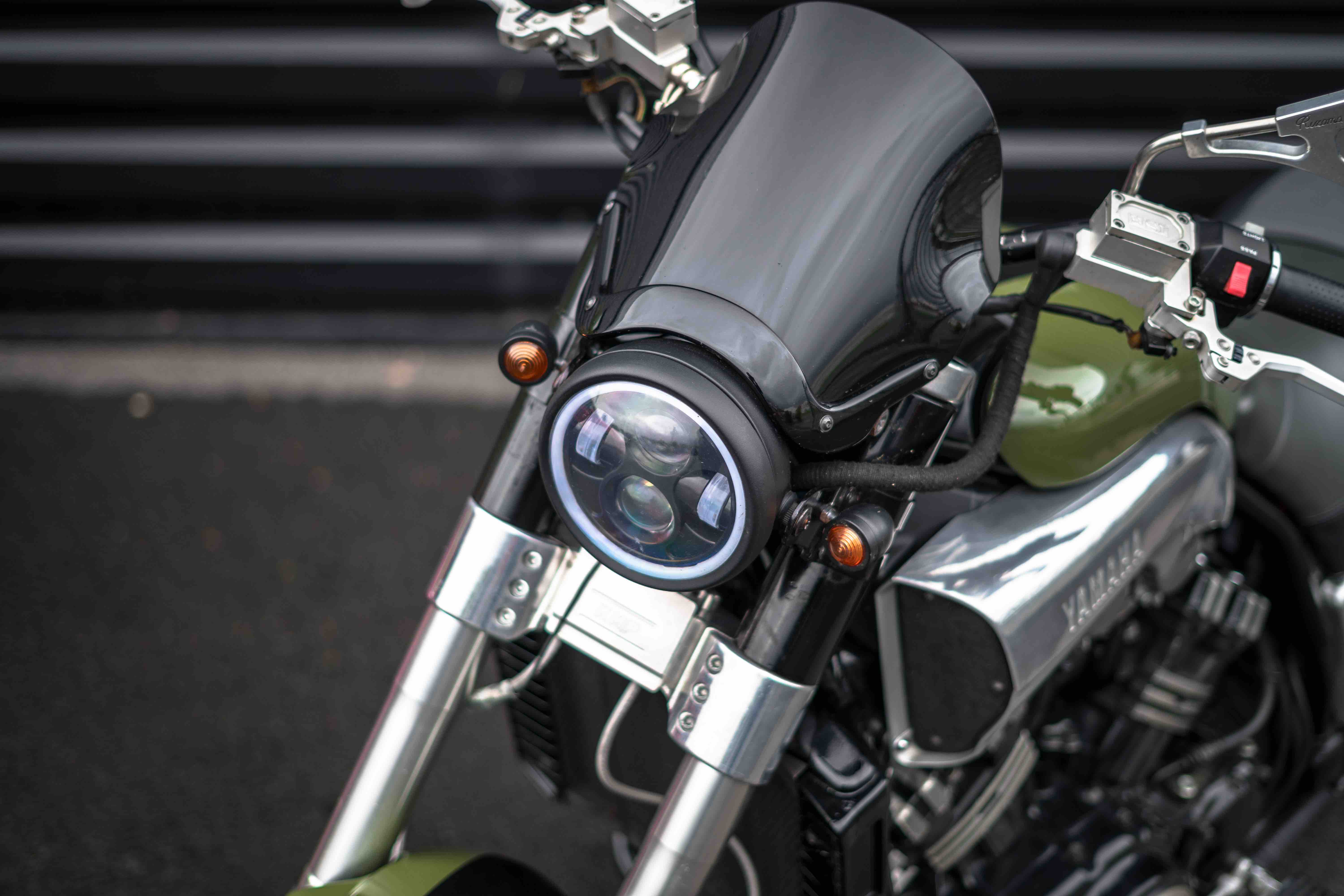 YAMAHA 1200 V-MAX