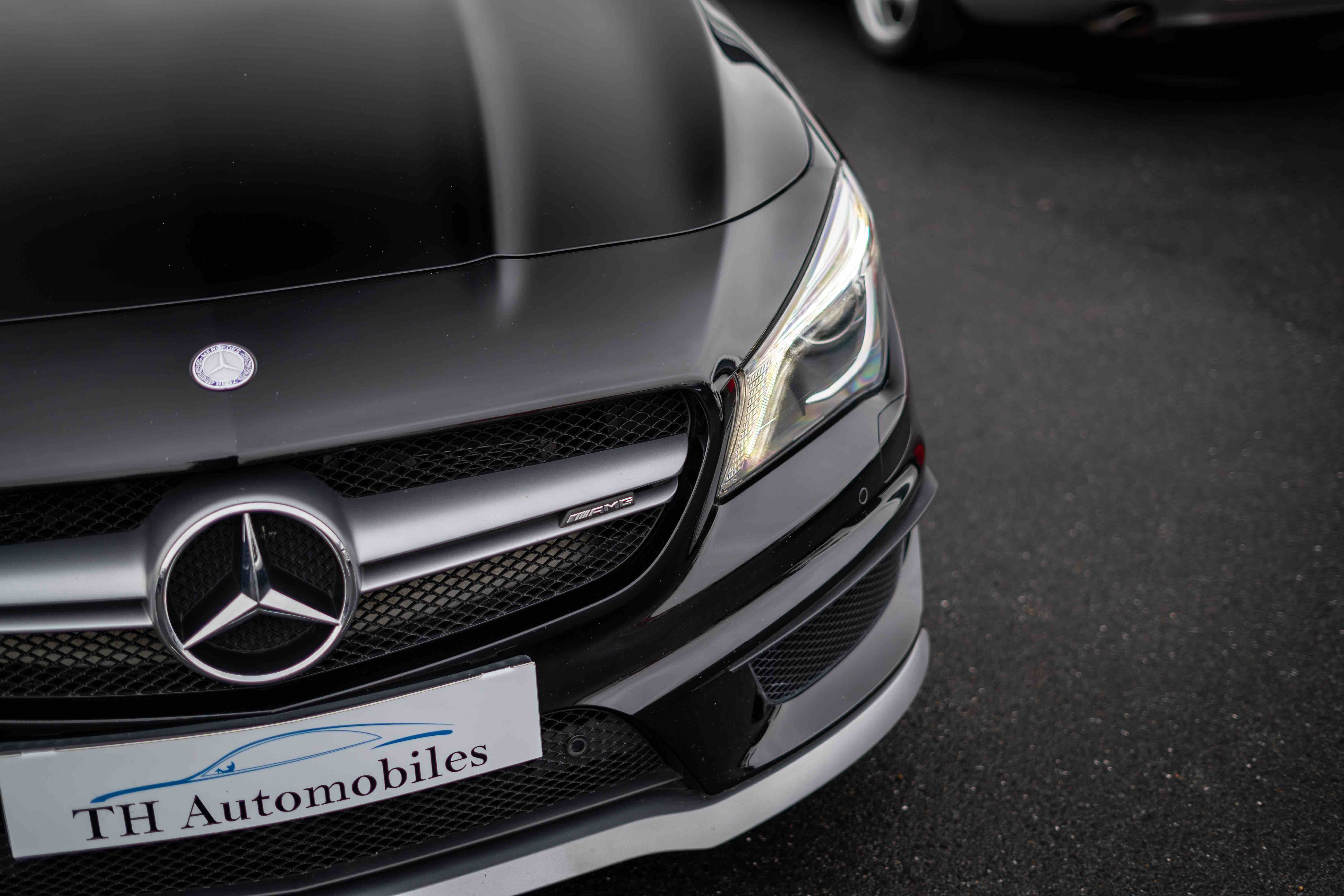 MERCEDES CLA SHOOTING BRAKE 45 AMG 381ch 4MATIC SPEEDSHIFT DCT