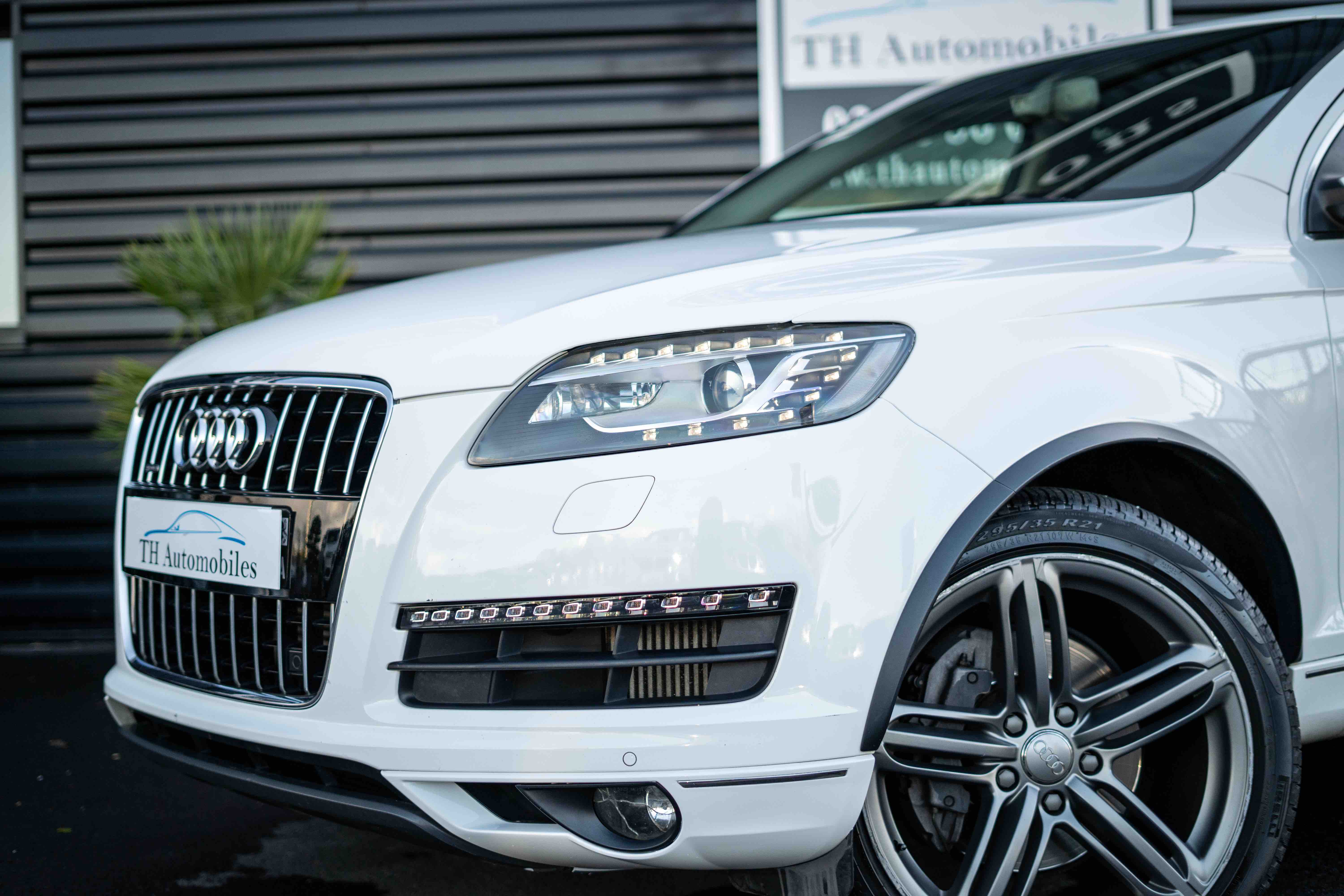 AUDI Q7 (2) 3.0 V6 TDI 240 AMBITION LUXE 5P