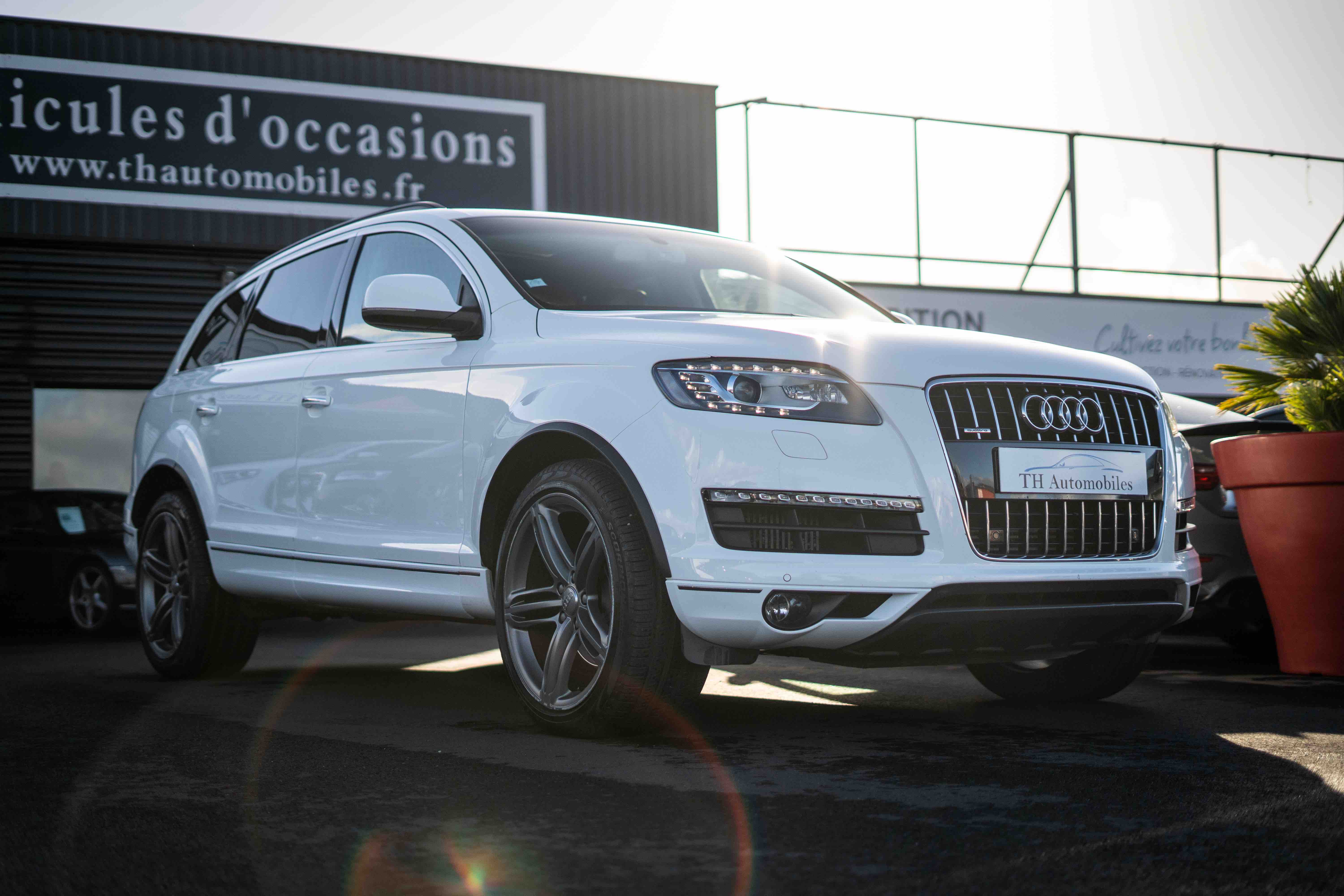 AUDI Q7 (2) 3.0 V6 TDI 240 AMBITION LUXE 5P