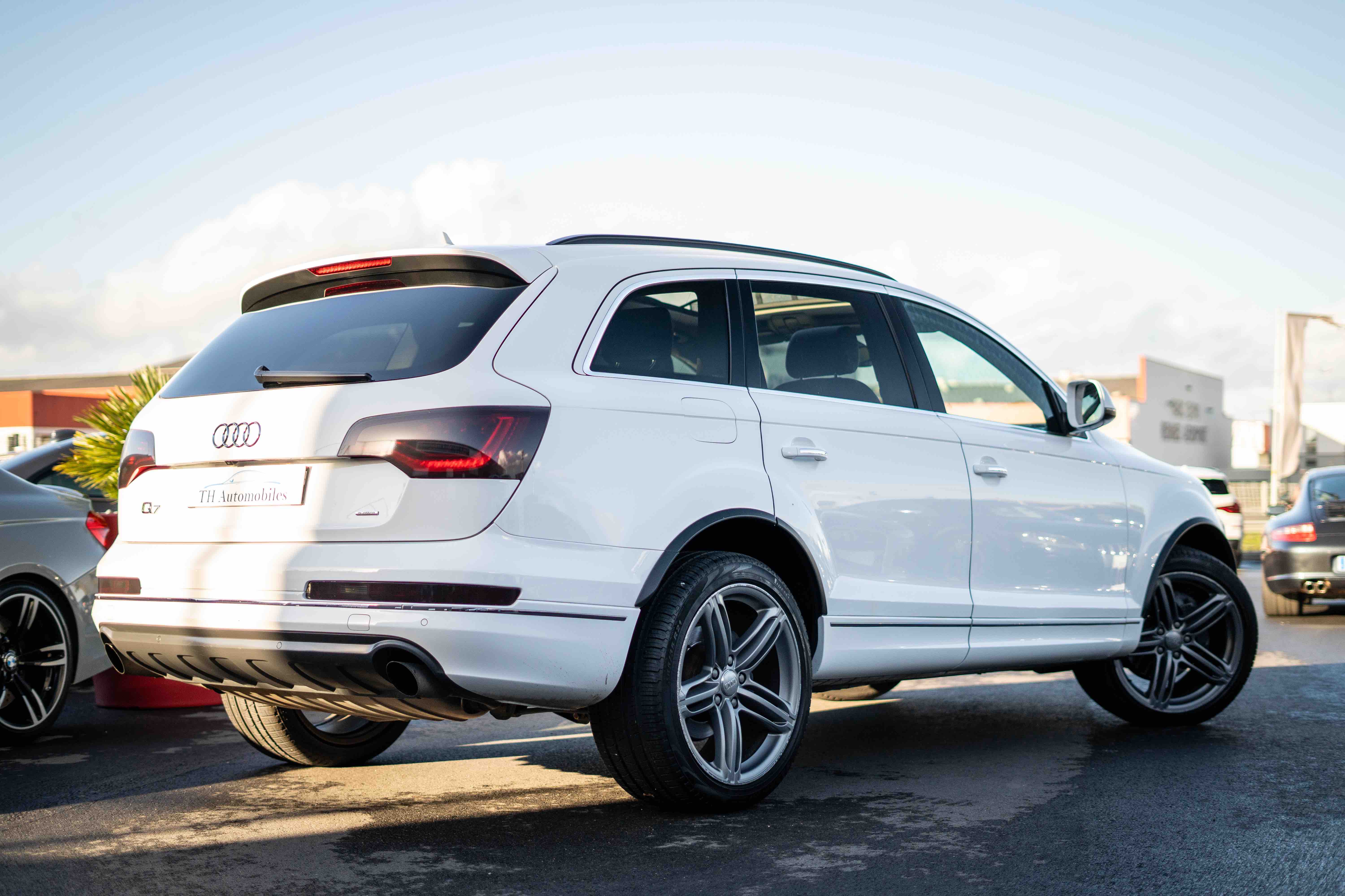 AUDI Q7 (2) 3.0 V6 TDI 240 AMBITION LUXE 5P