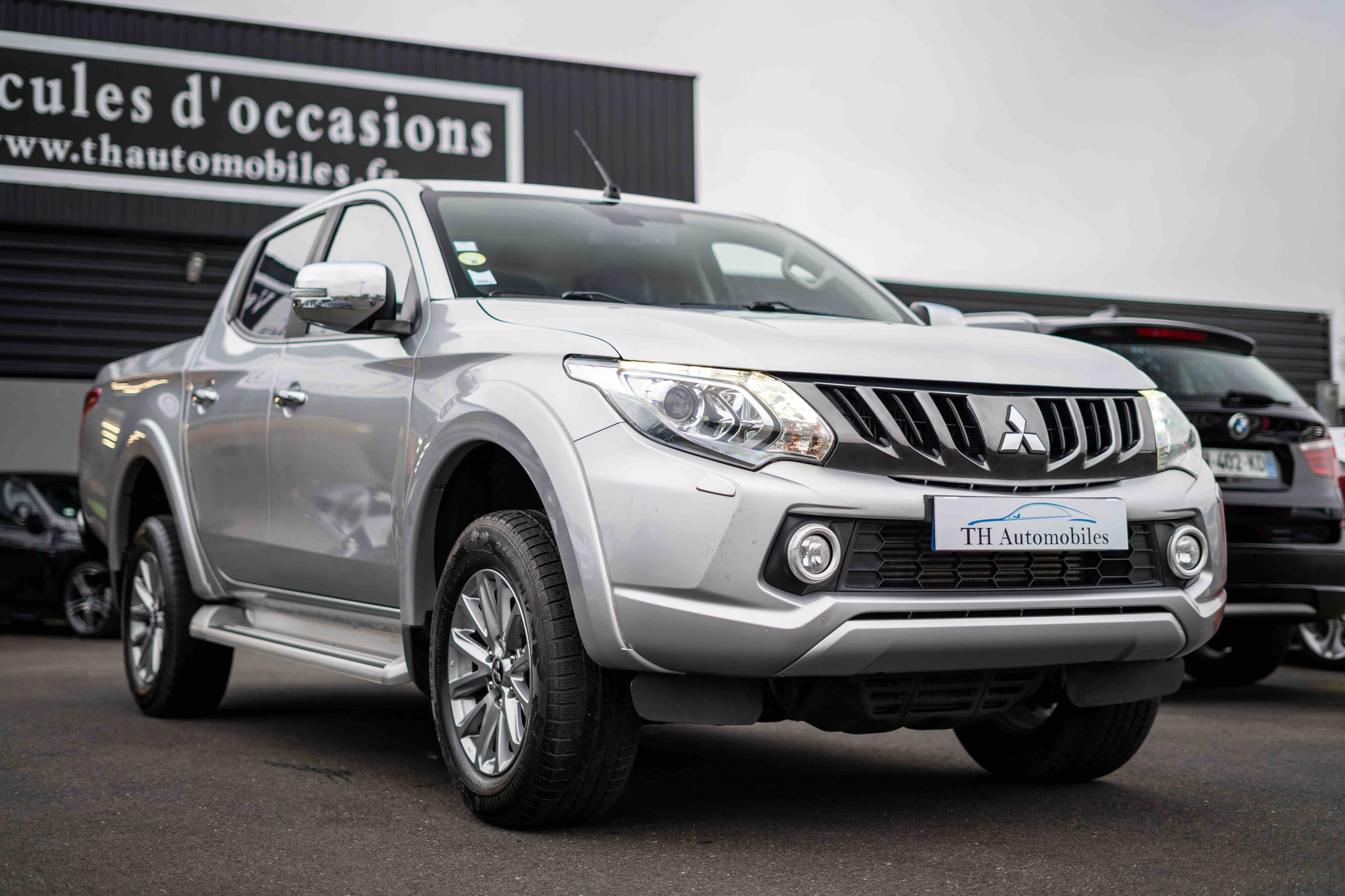 MITSUBISHI L200 DOUBLE CABINE 2.4DI-D 181ch INSTYLE BVA