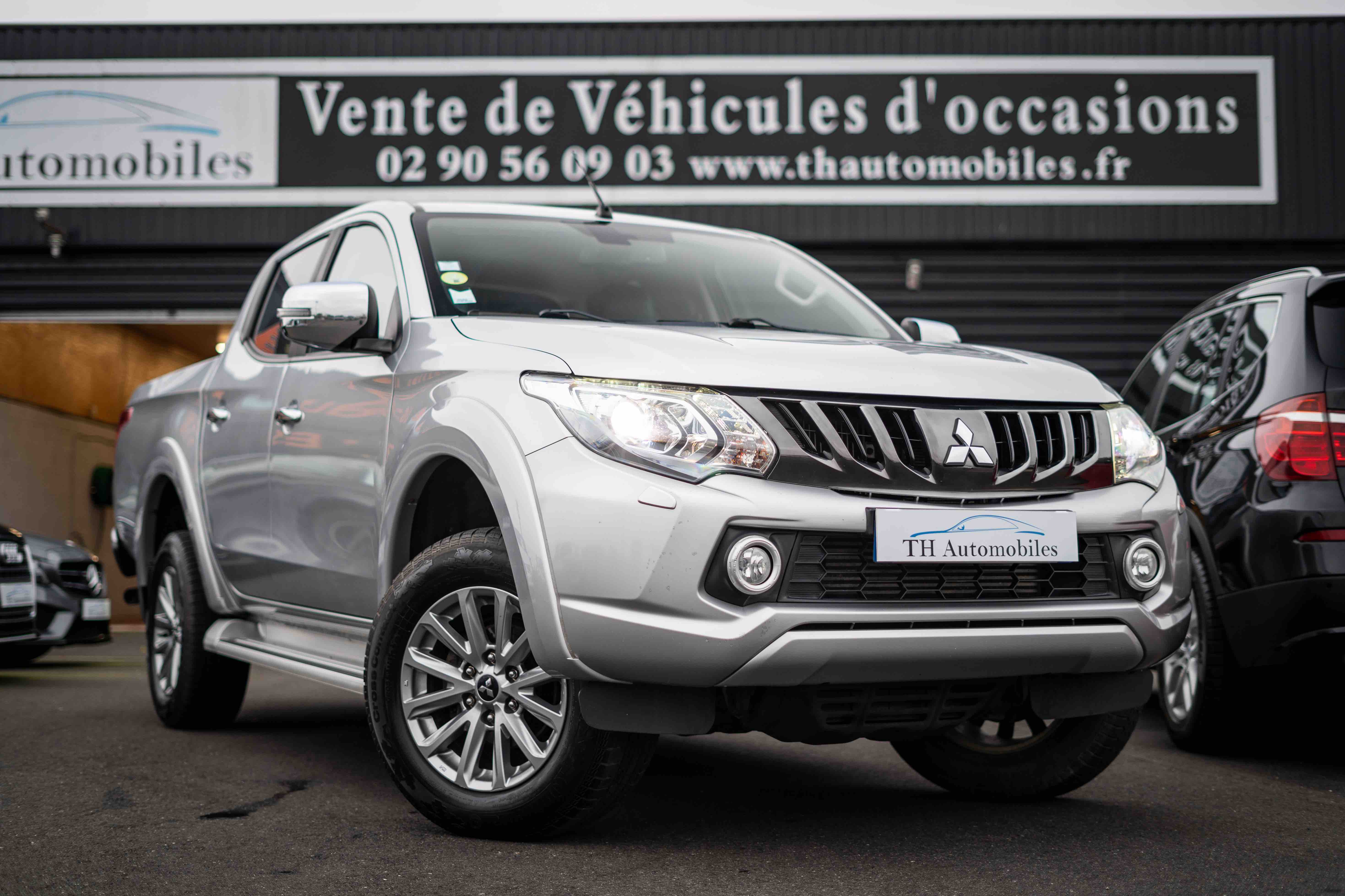 MITSUBISHI L200 DOUBLE CABINE 2.4DI-D 181ch INSTYLE BVA