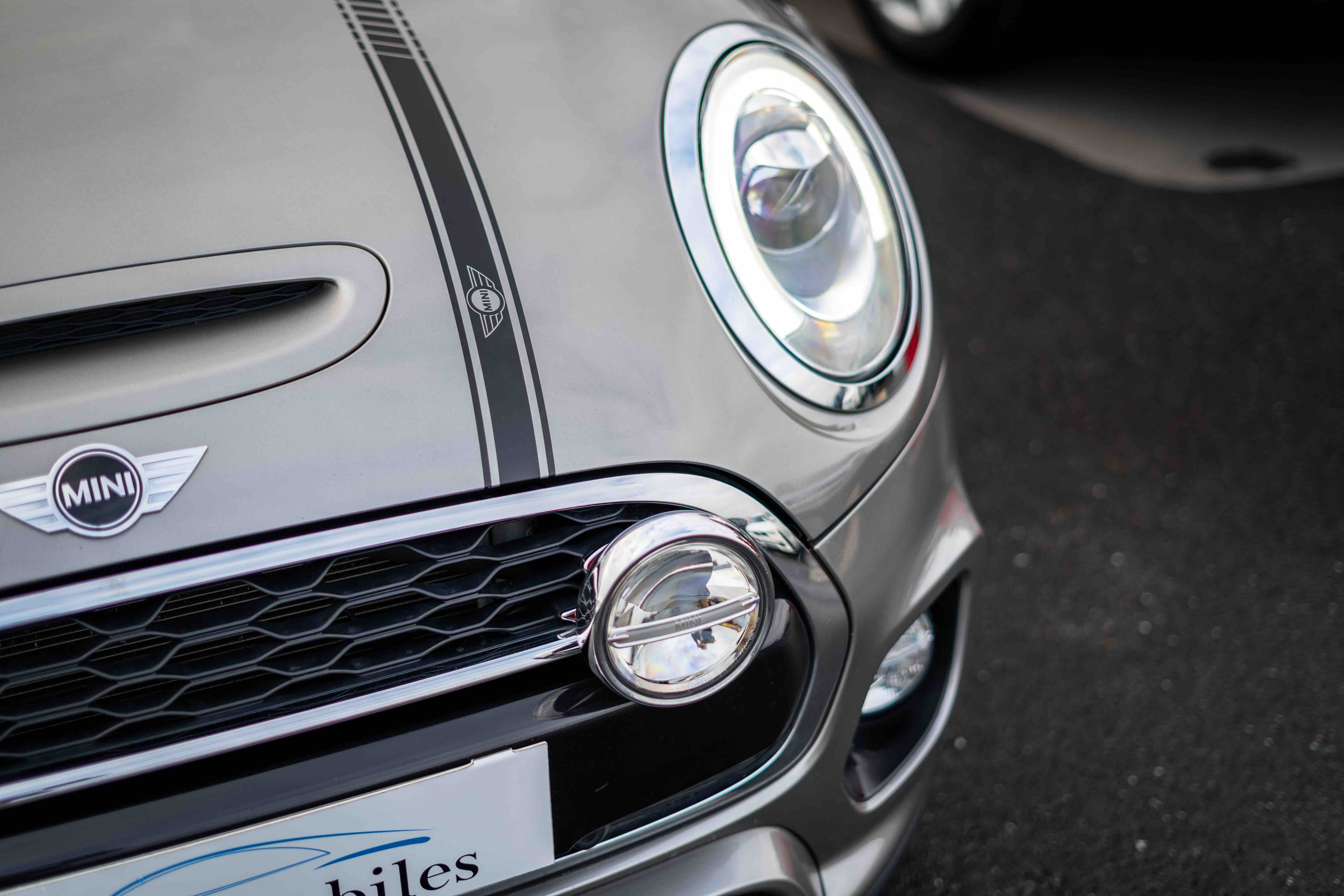 MINI III 2.0 COOPER S 192ch FINITION JOHN COOPER WORKS 5P