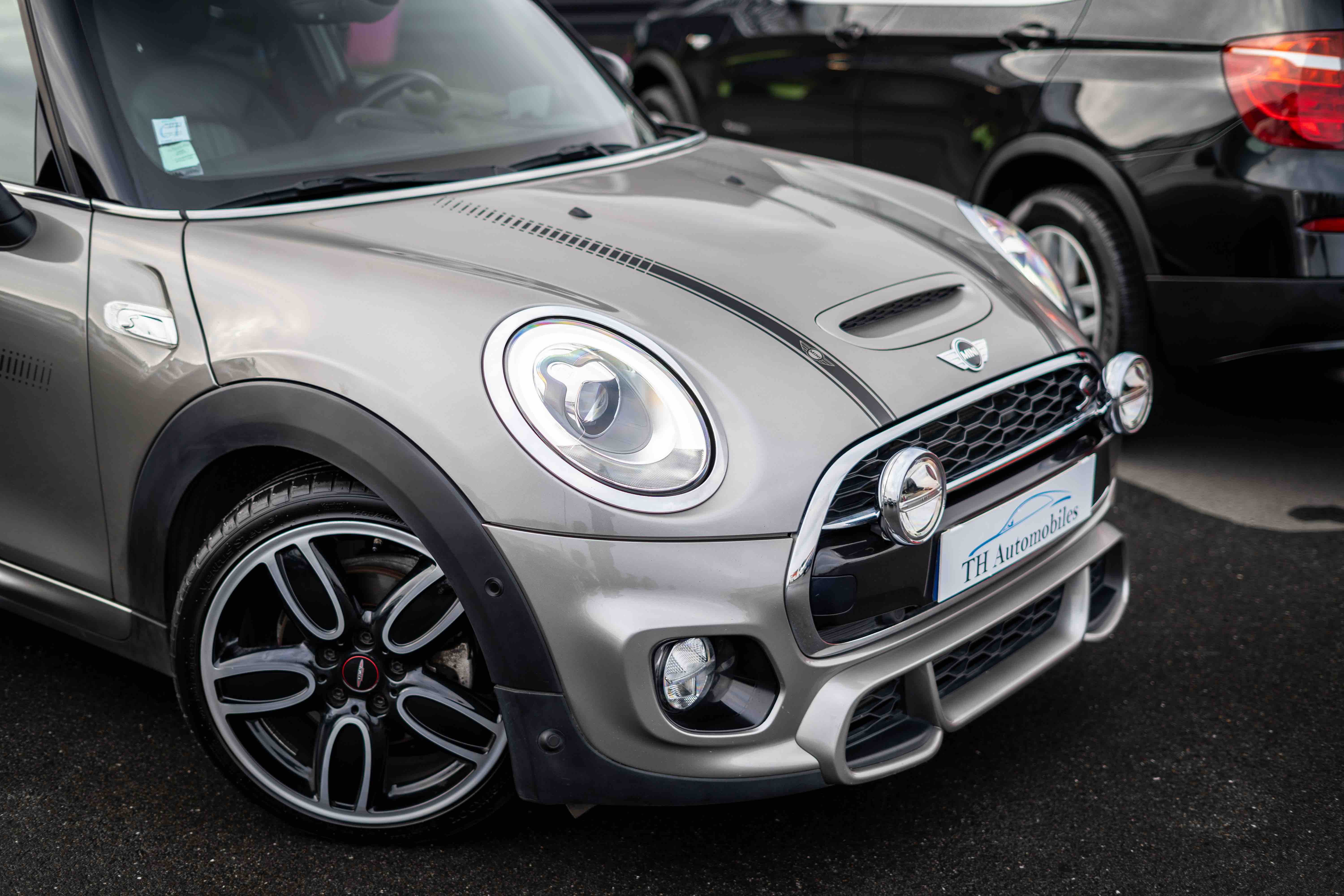 MINI III 2.0 COOPER S 192ch FINITION JOHN COOPER WORKS 5P