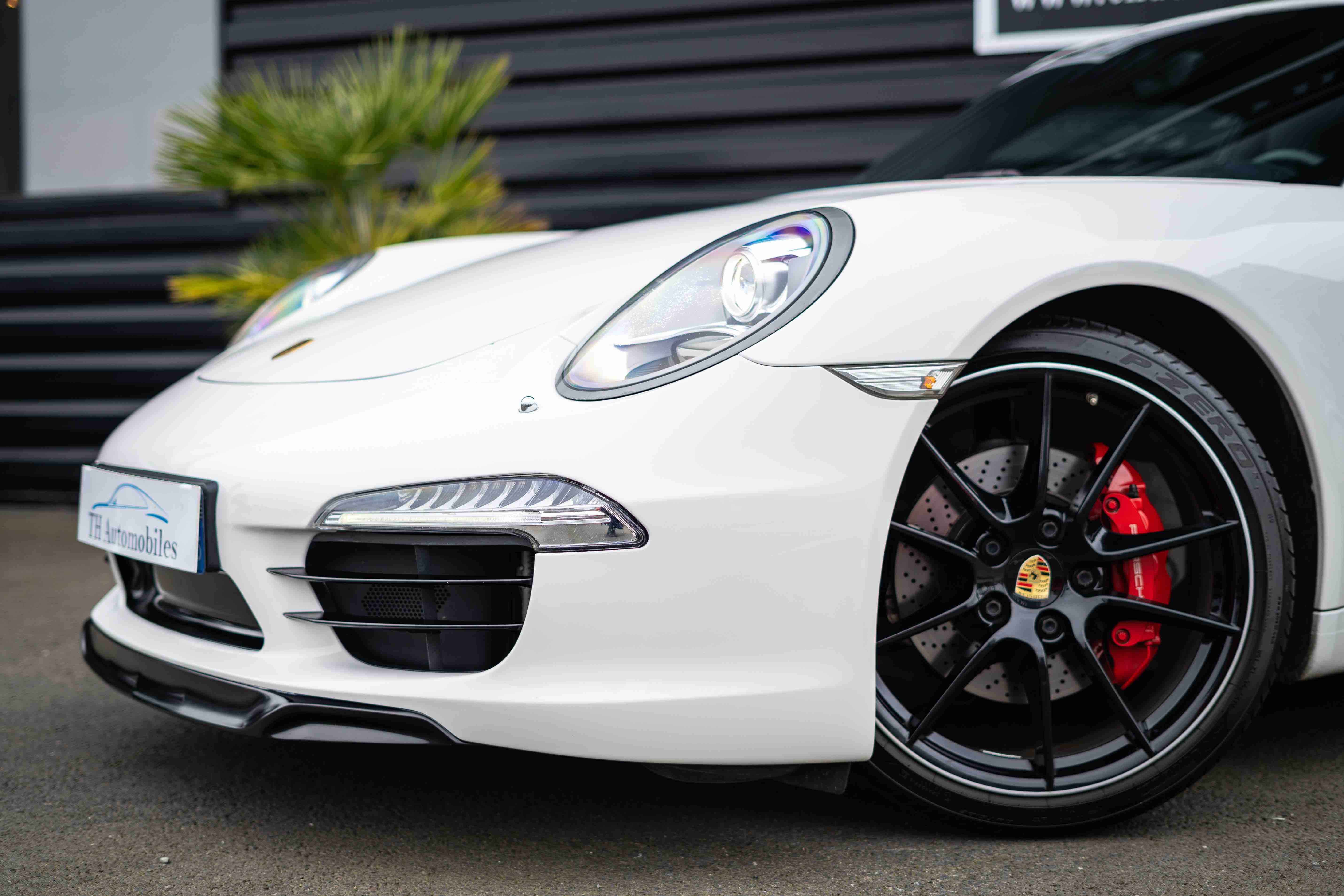 PORSCHE 911 (991) 3.8 400ch CARRERA S