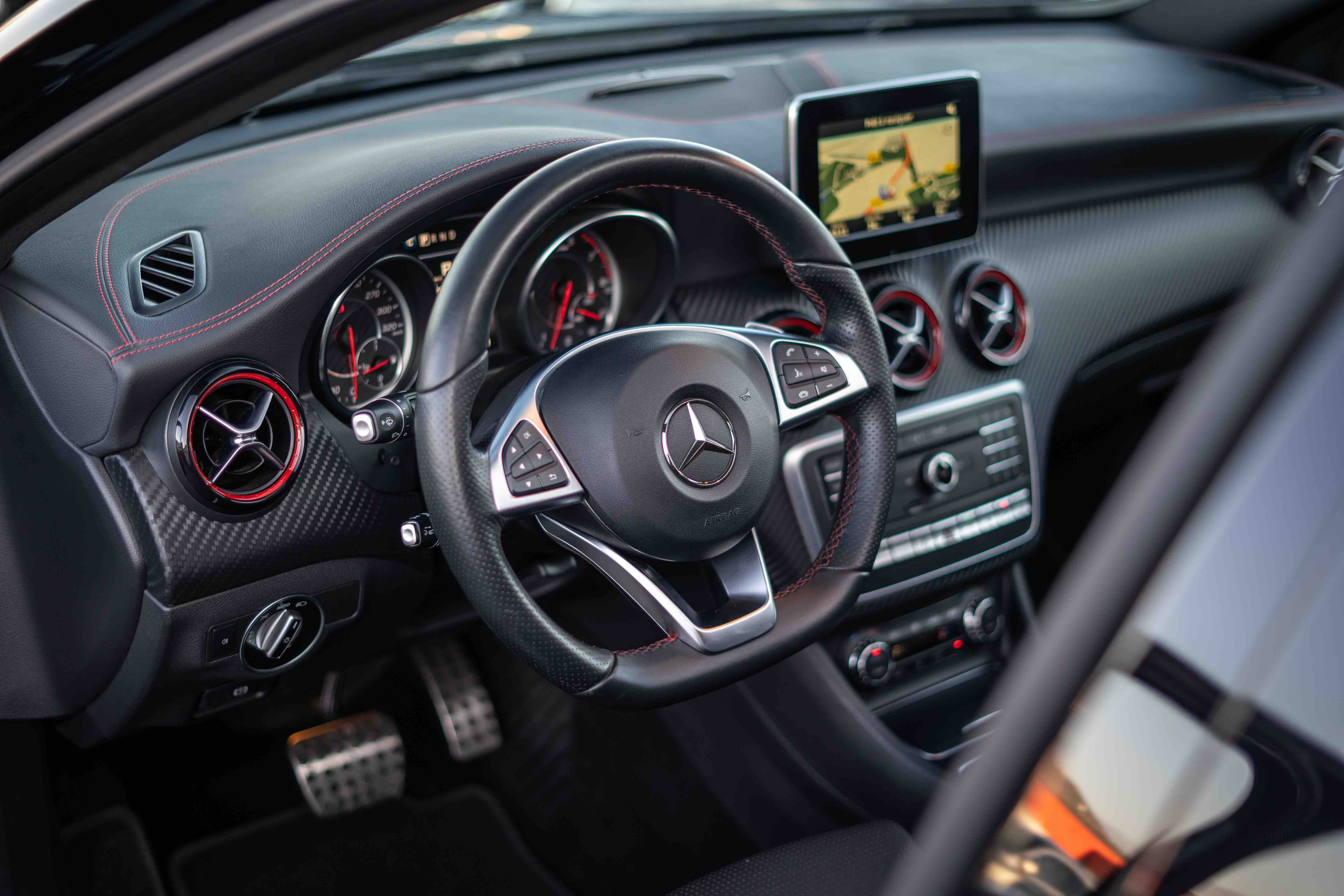 MERCEDES CLASSE A III (2) 45 AMG 4MATIC