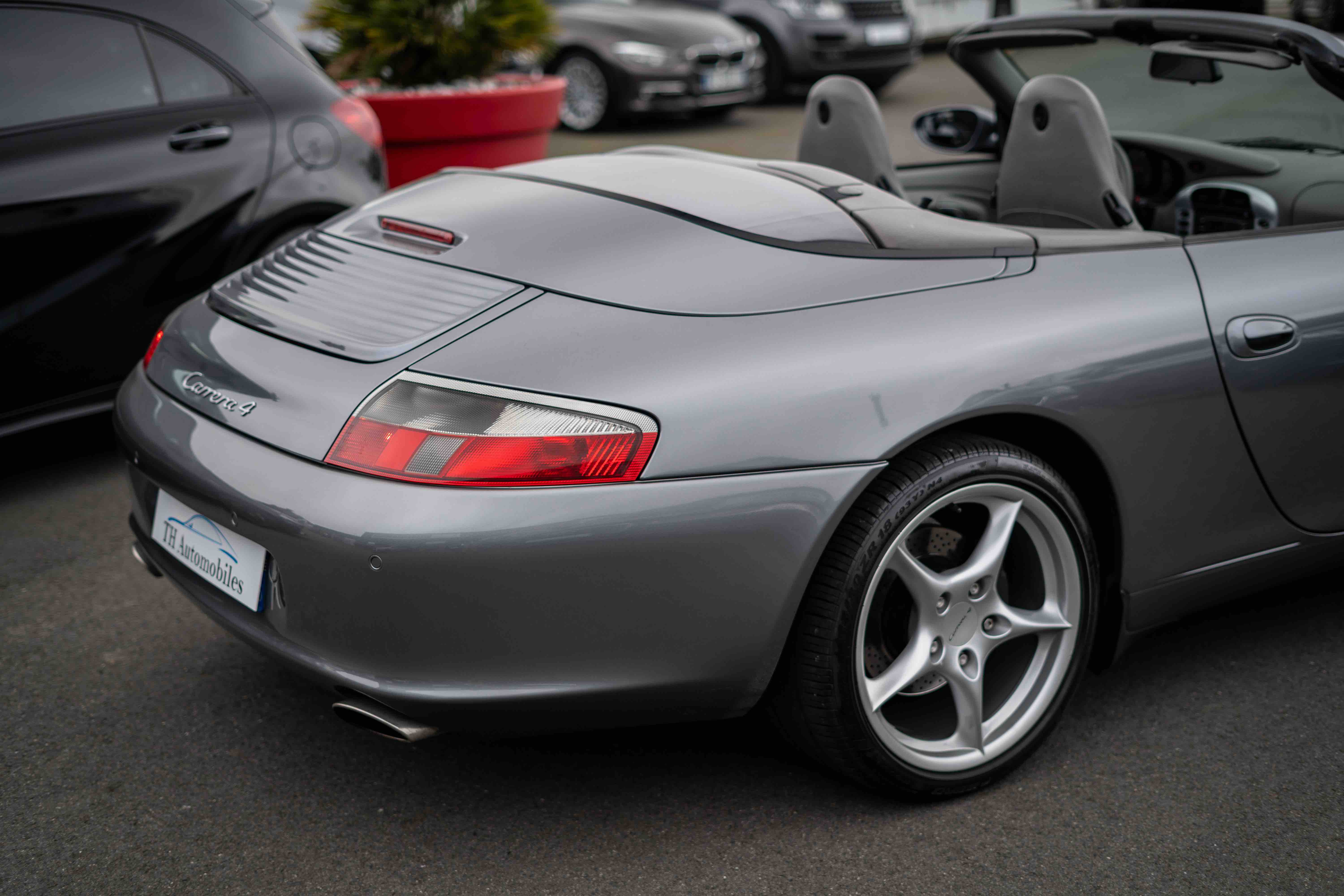 PORSCHE 911 (996) (2) CABRIOLET 3.6 CARRERA 4 TIPTRONIC S