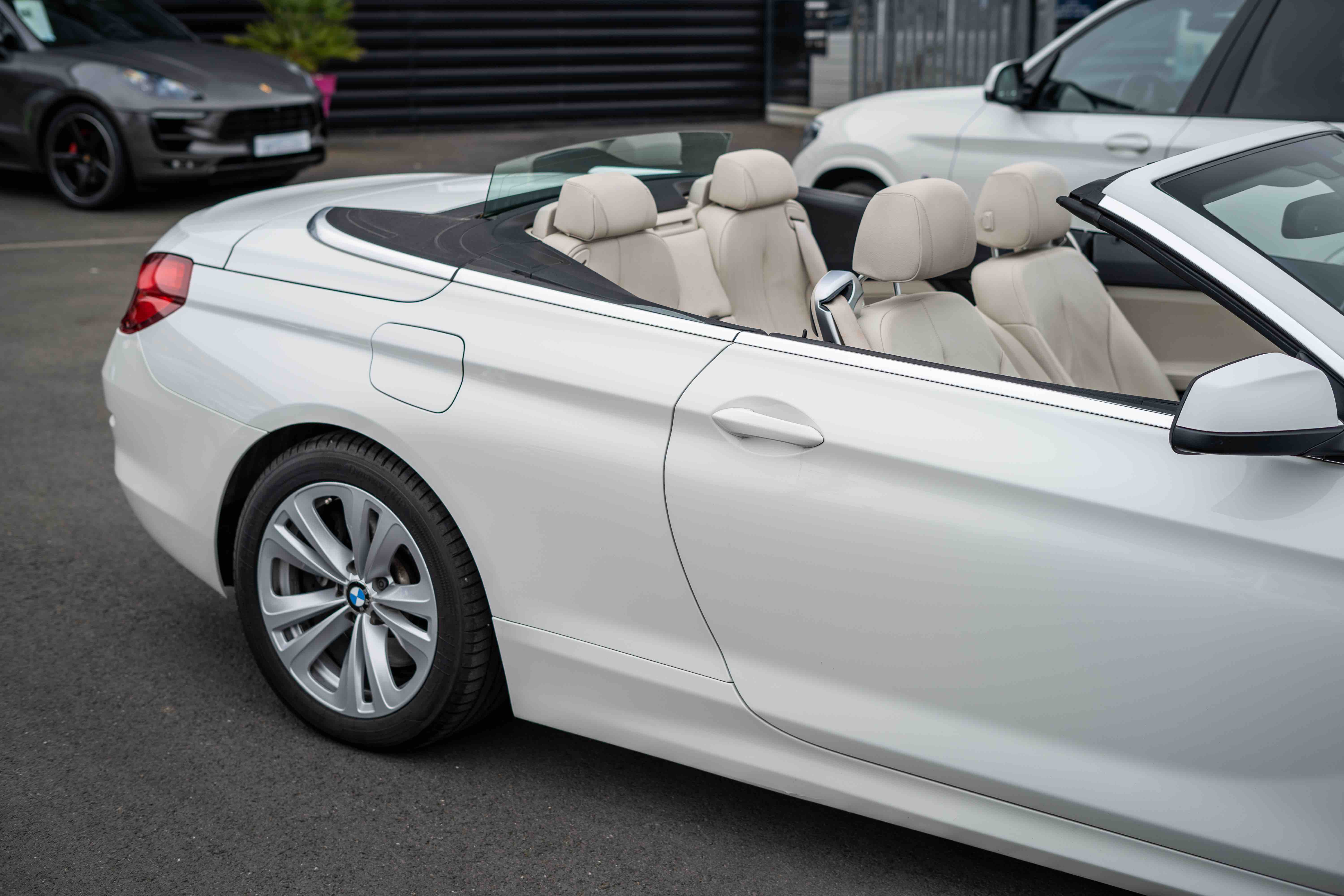 BMW SERIE 6 (F12) CABRIOLET 640I 320 LUXE BVA8