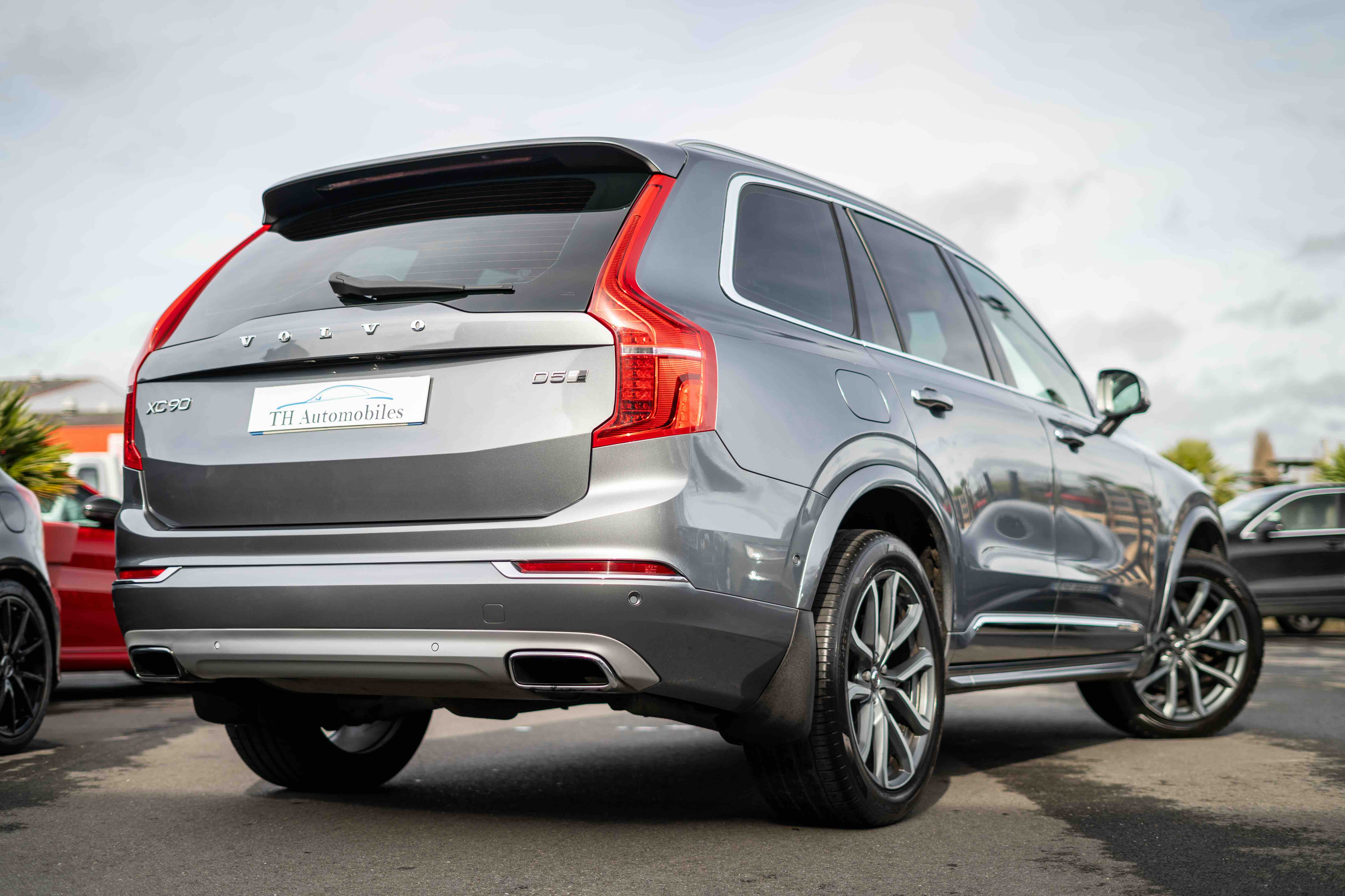 VOLVO XC90 II D5 235ch AWD INSCRIPTION GEARTRONIC 8 7 Places