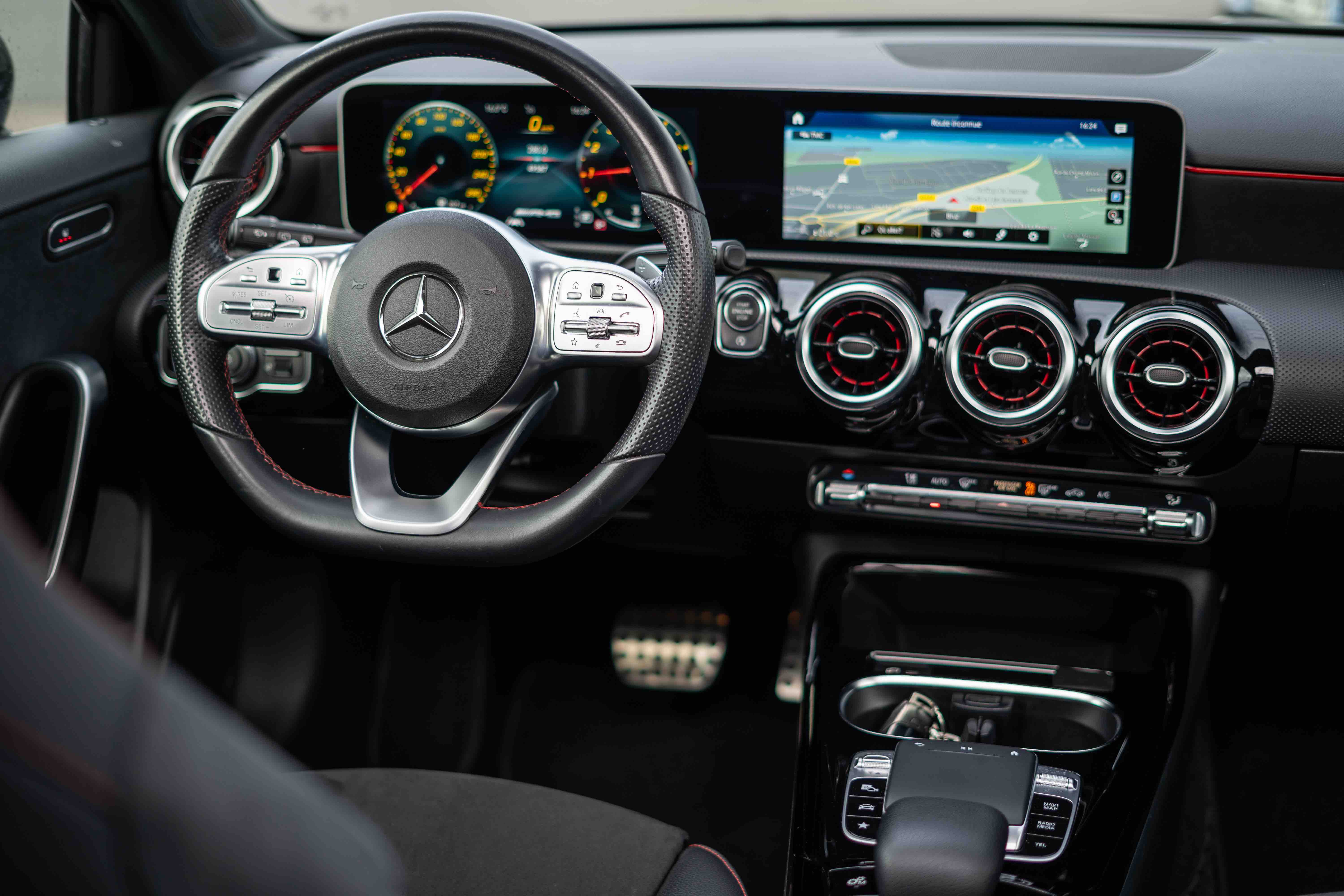 Mercedes Classe A IV 35 AMG 306ch 4Matic 7G-DCT Speedshift AMG