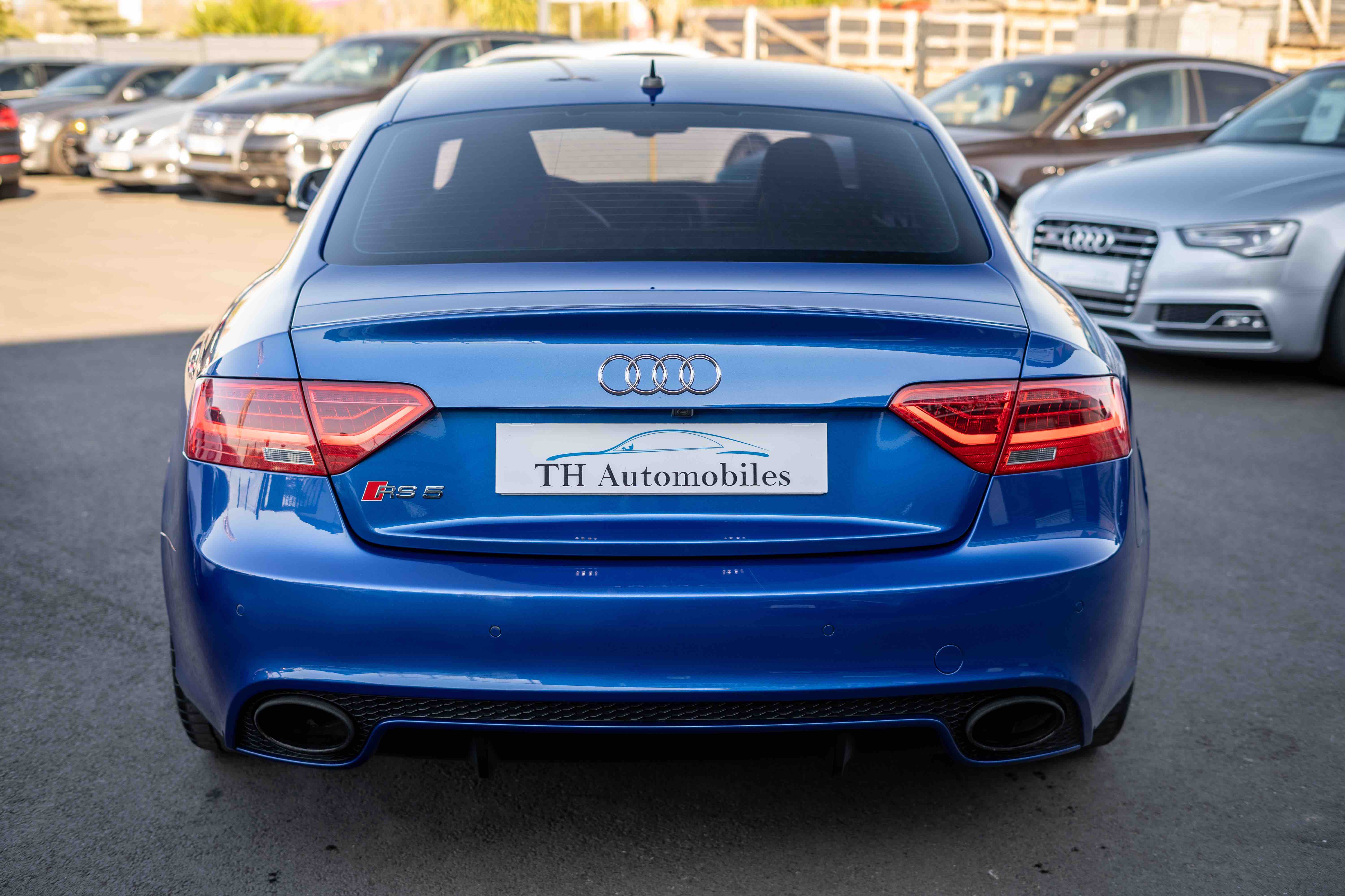 AUDI RS5 (2) 4.2 V8 450ch