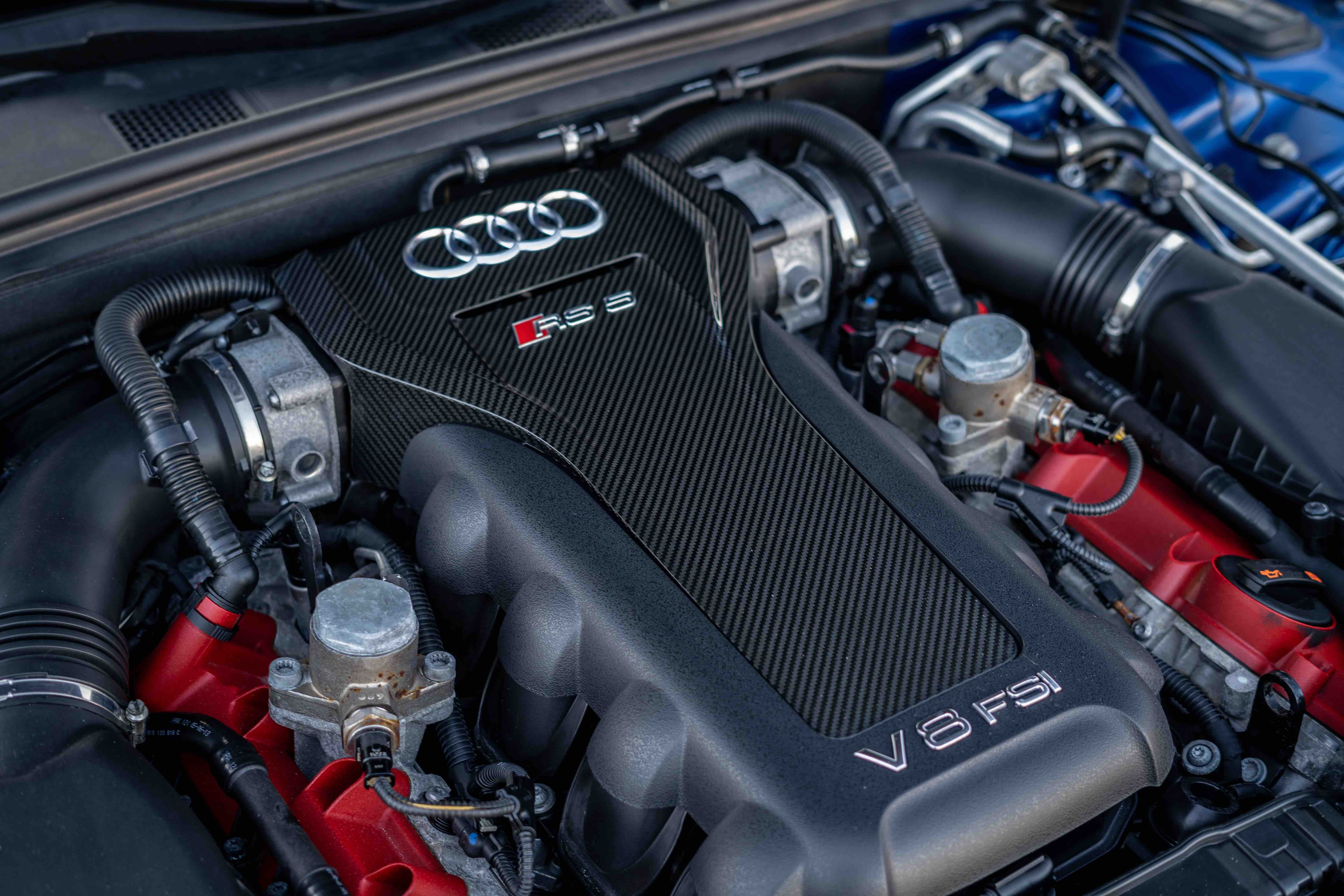 AUDI RS5 (2) 4.2 V8 450ch