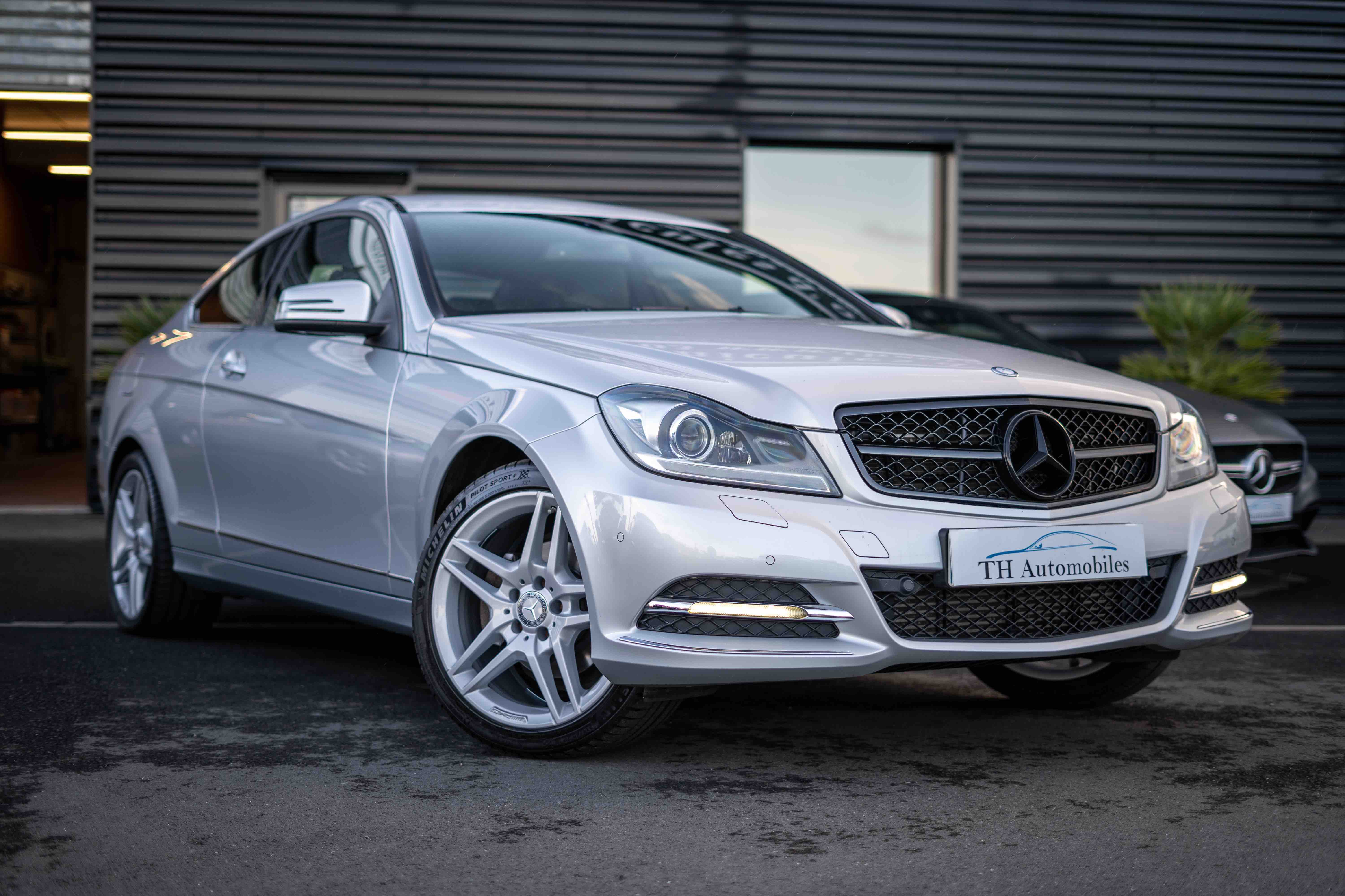 MERCEDES CLASSE C III COUPE 250 BLUEEFFICIENCY EXECUTIVE BVA7