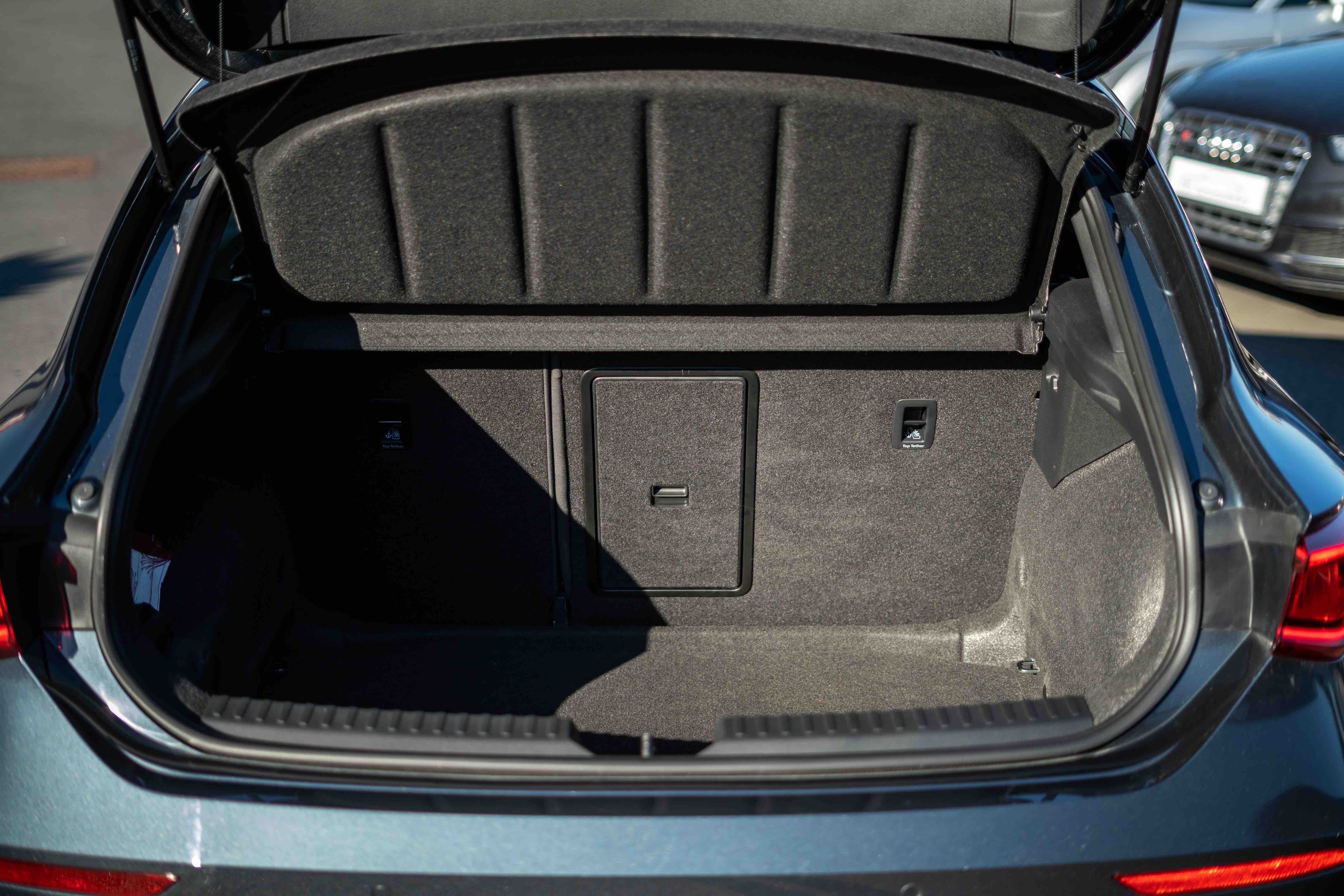 CUPRA LEON (2) 2.0 TSI 300 DSG7 VZ