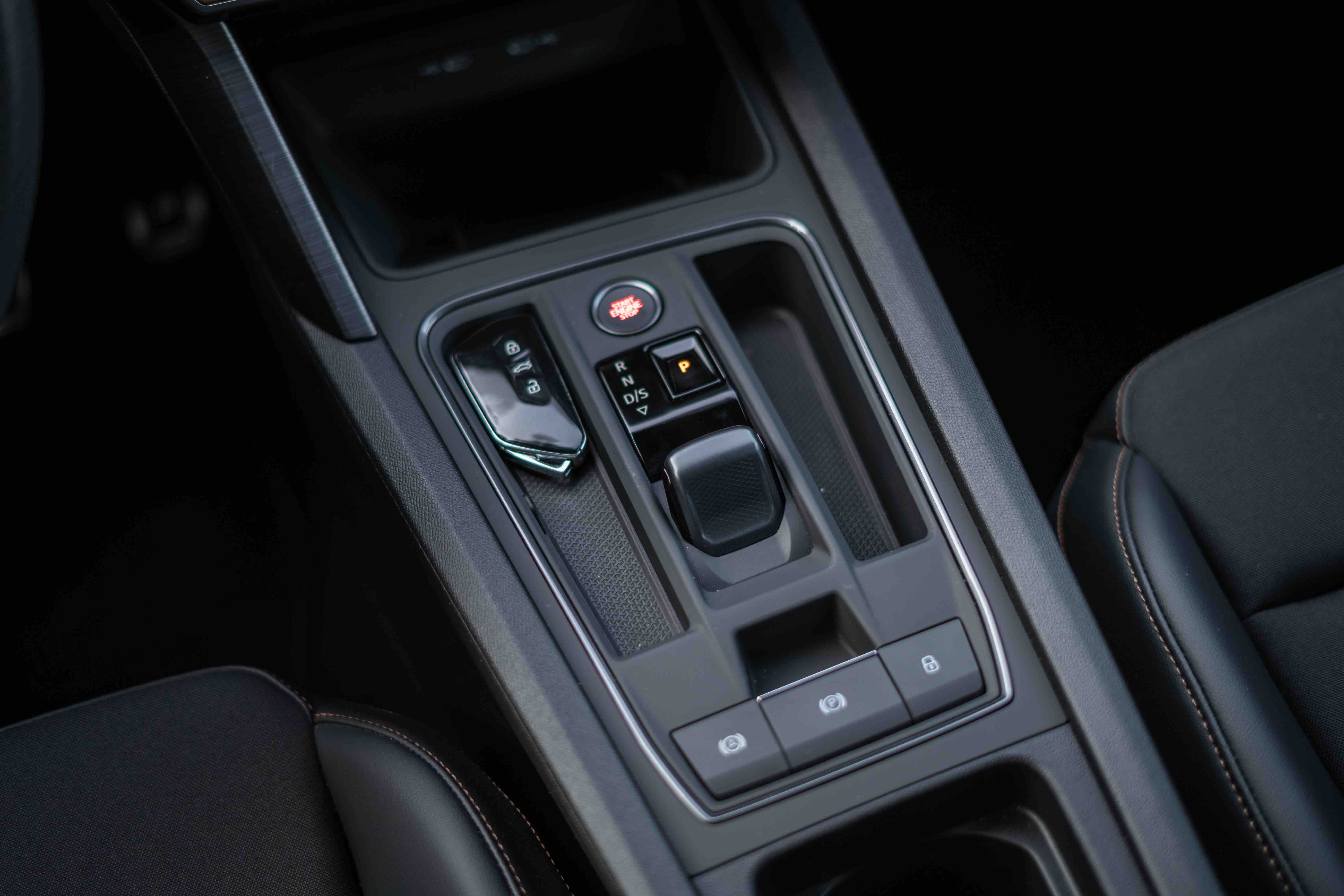 CUPRA LEON (2) 2.0 TSI 300 DSG7 VZ