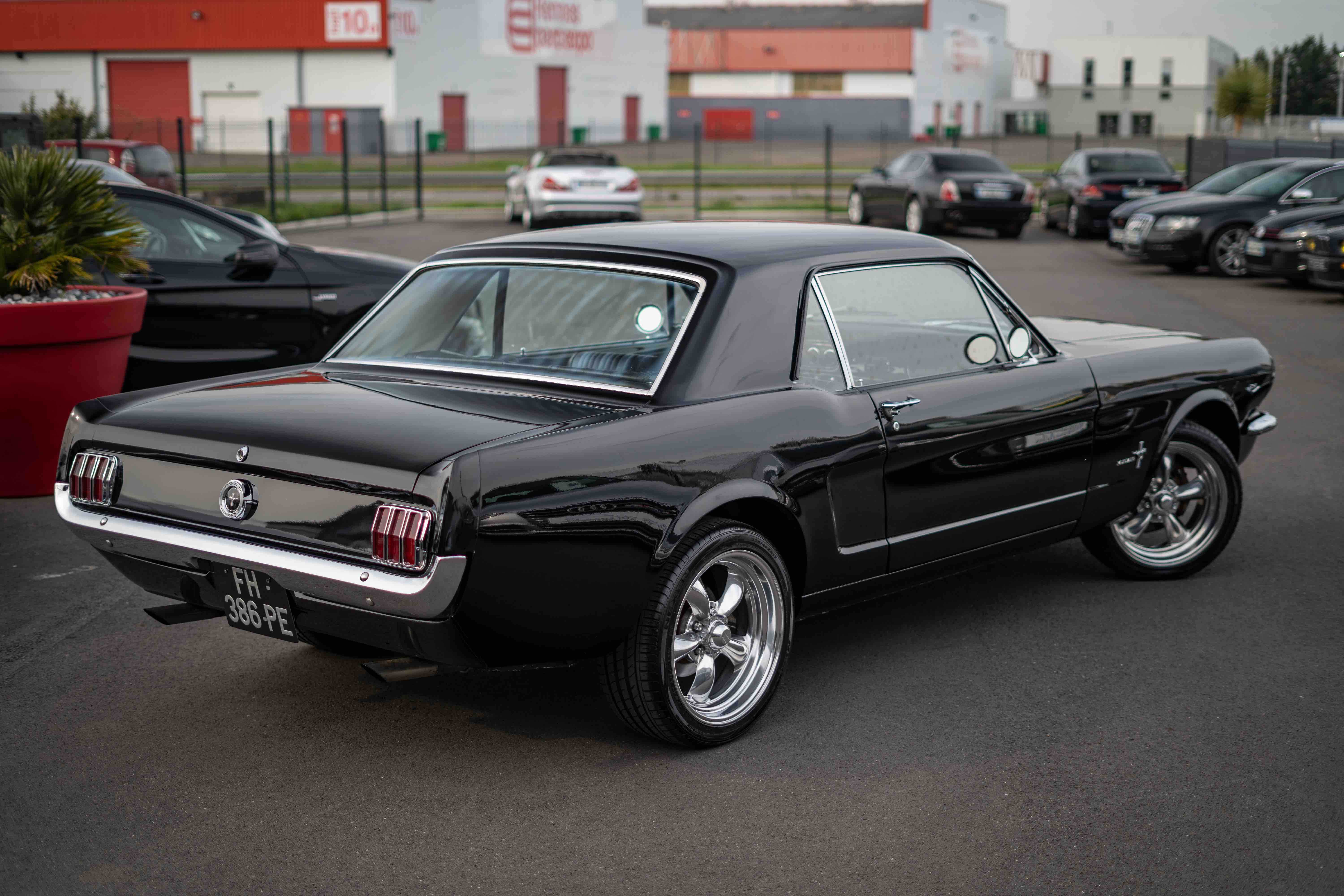 FORD MUSTANG 4.7 V8 200 289 CI