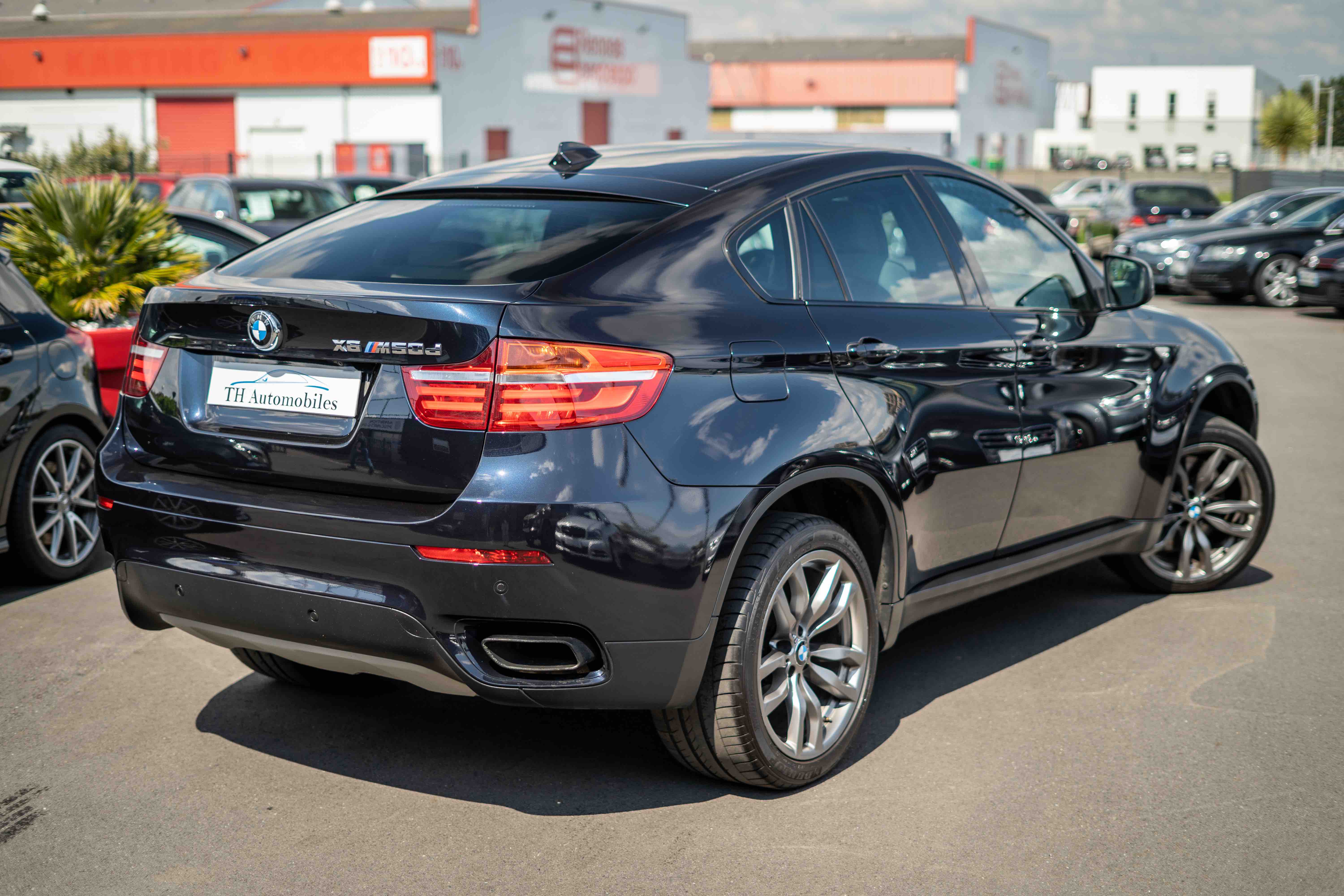 BMW X6 (E71) (2) M50DA 381ch