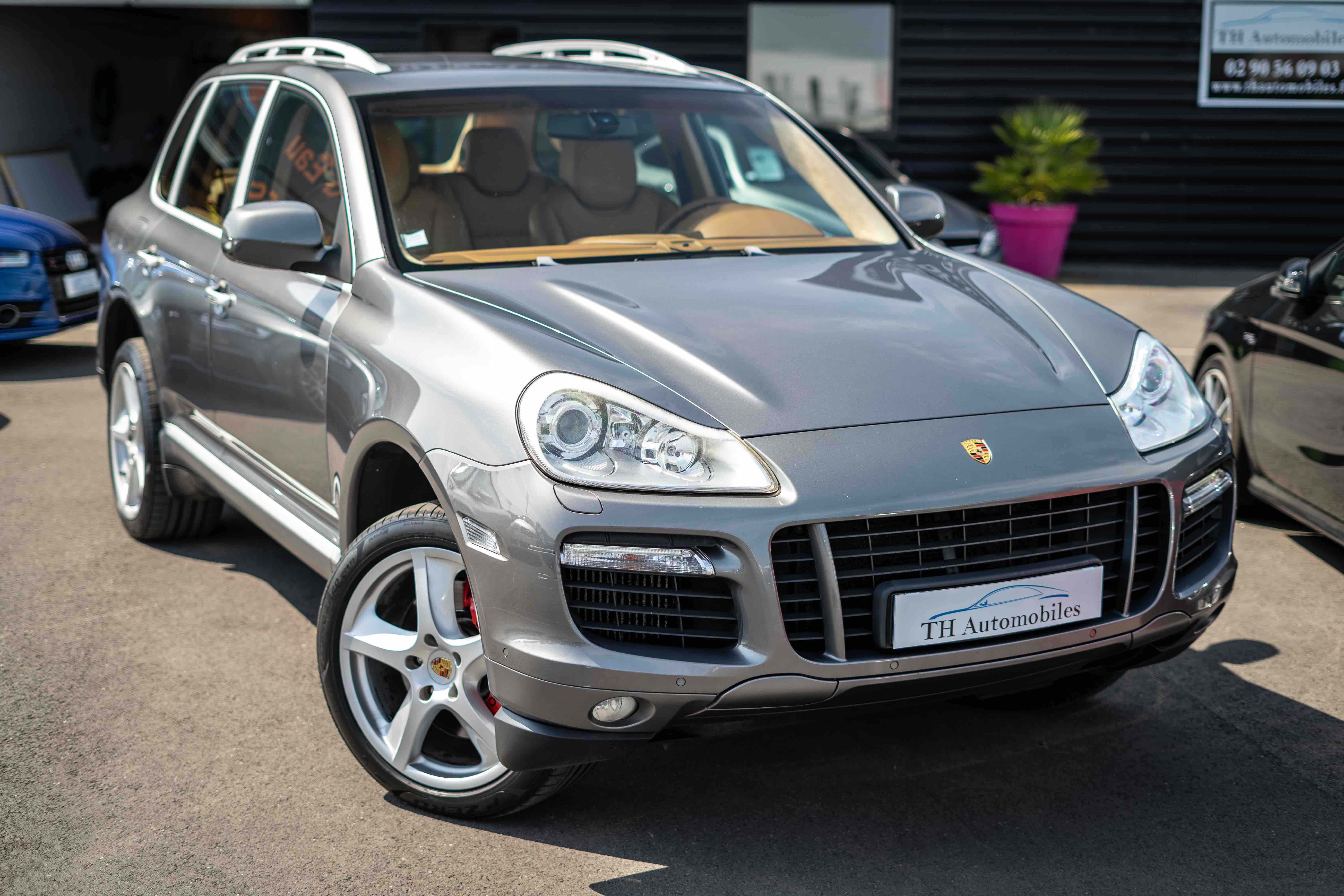 PORSCHE CAYENNE (2) 4.8 V8 500ch Turbo