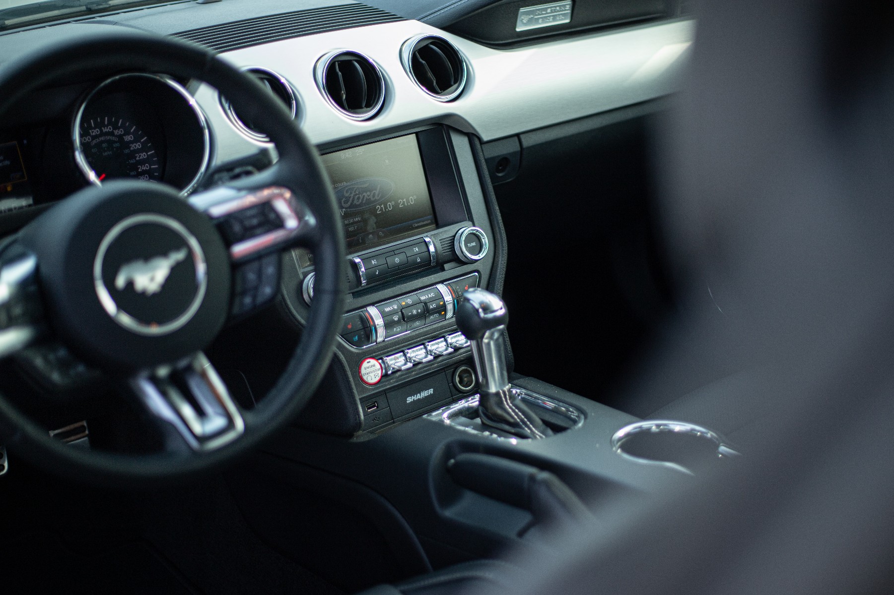 FORD MUSTANG VI FASTBACK 5.0 V8 GT BVA6 