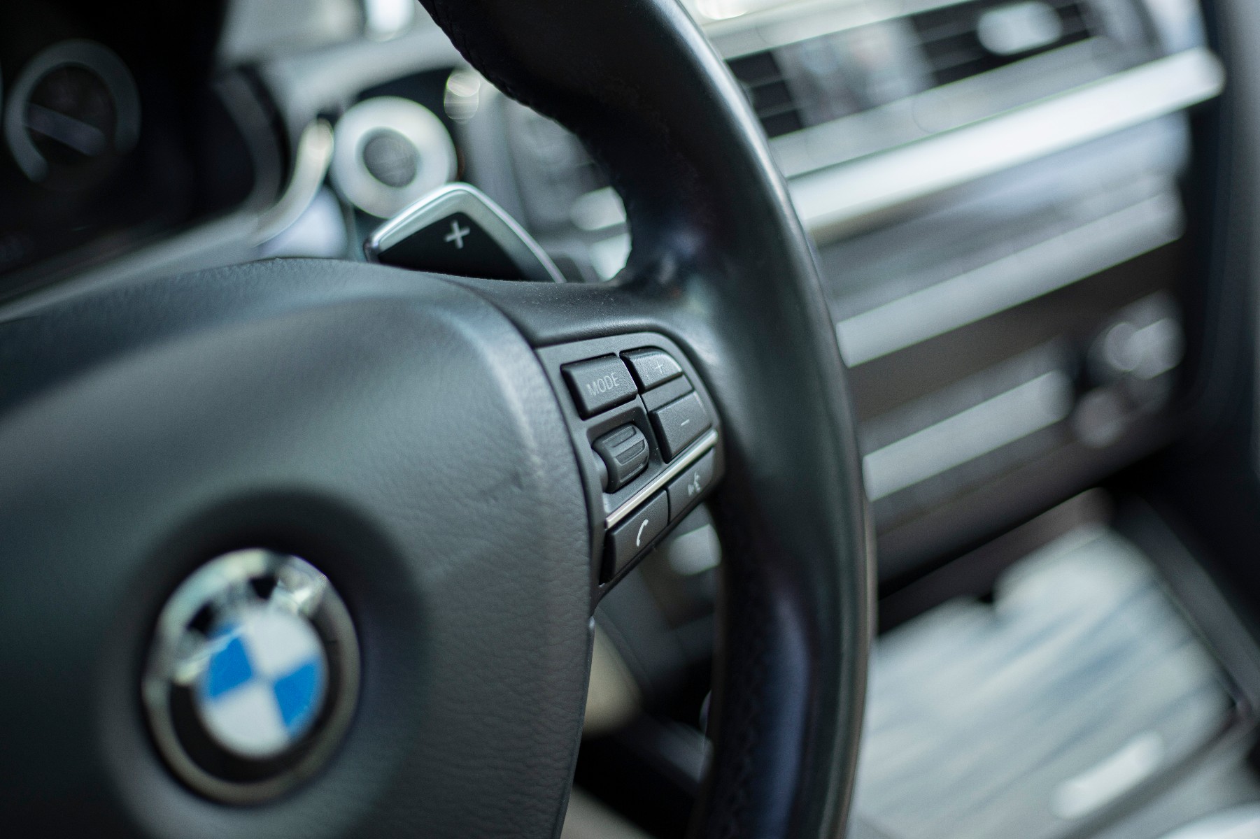 BMW SERIE 6 (F06) GRAN COUPE 650IA 450 XDRIVE EXCLUSIVE INDIVIDUAL