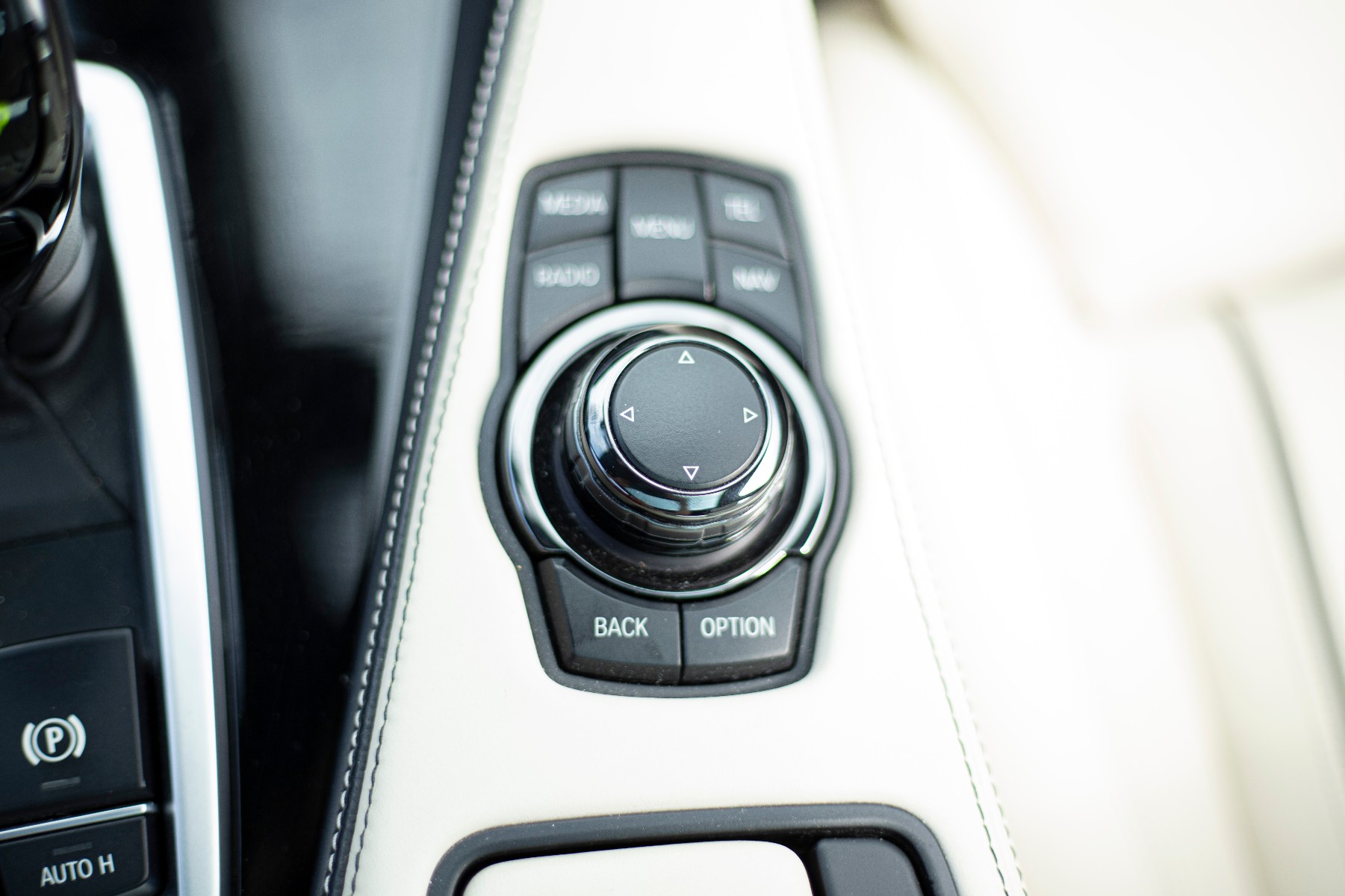 BMW SERIE 6 (F06) GRAN COUPE 650IA 450 XDRIVE EXCLUSIVE INDIVIDUAL