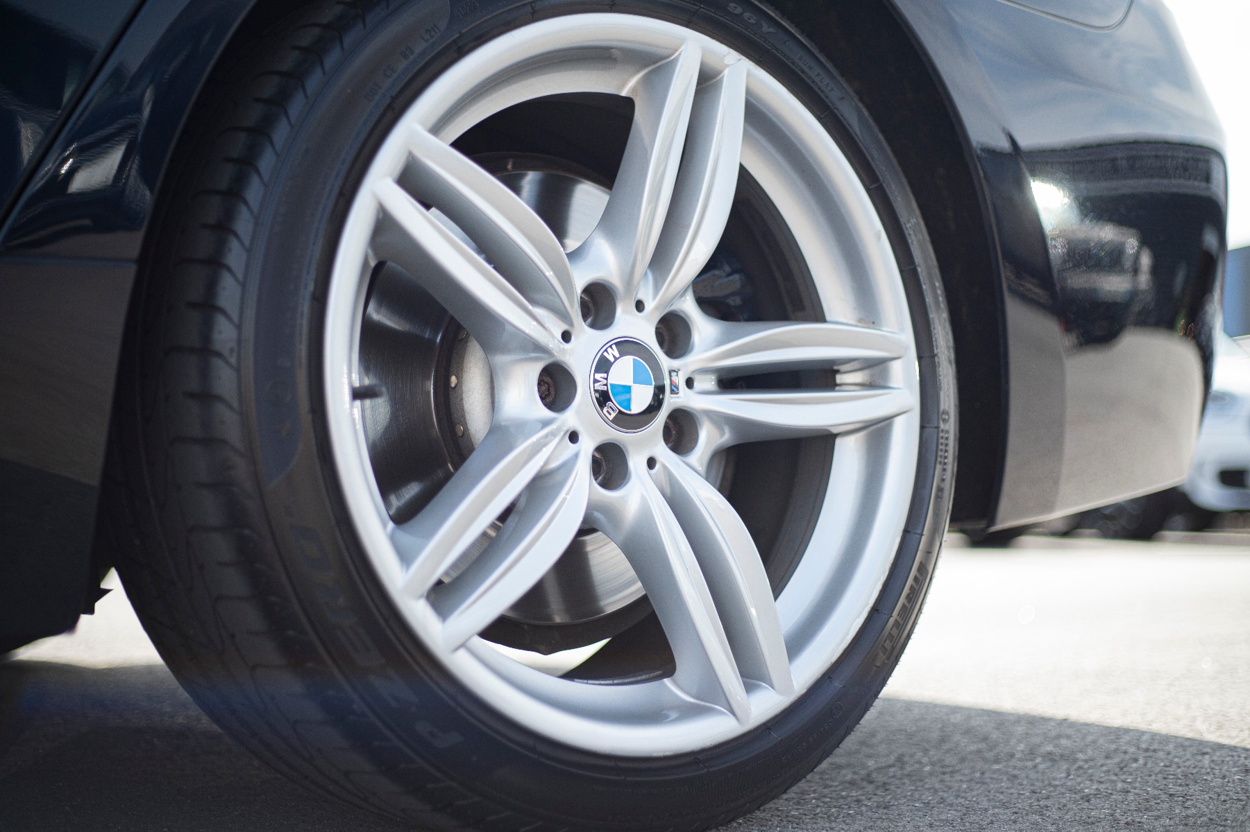 BMW SERIE 6 (F06) GRAN COUPE 650IA 450 XDRIVE EXCLUSIVE INDIVIDUAL